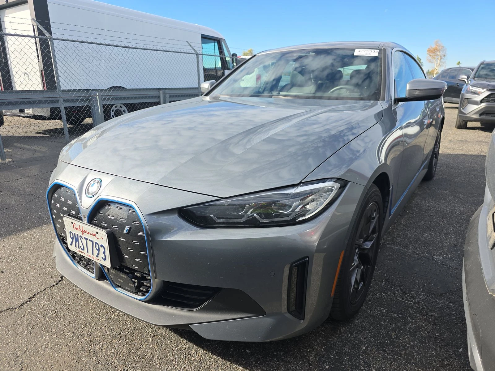 BMW i4 eDrive40 * ФИКСИРАНА ЦЕНА* , снимка 1