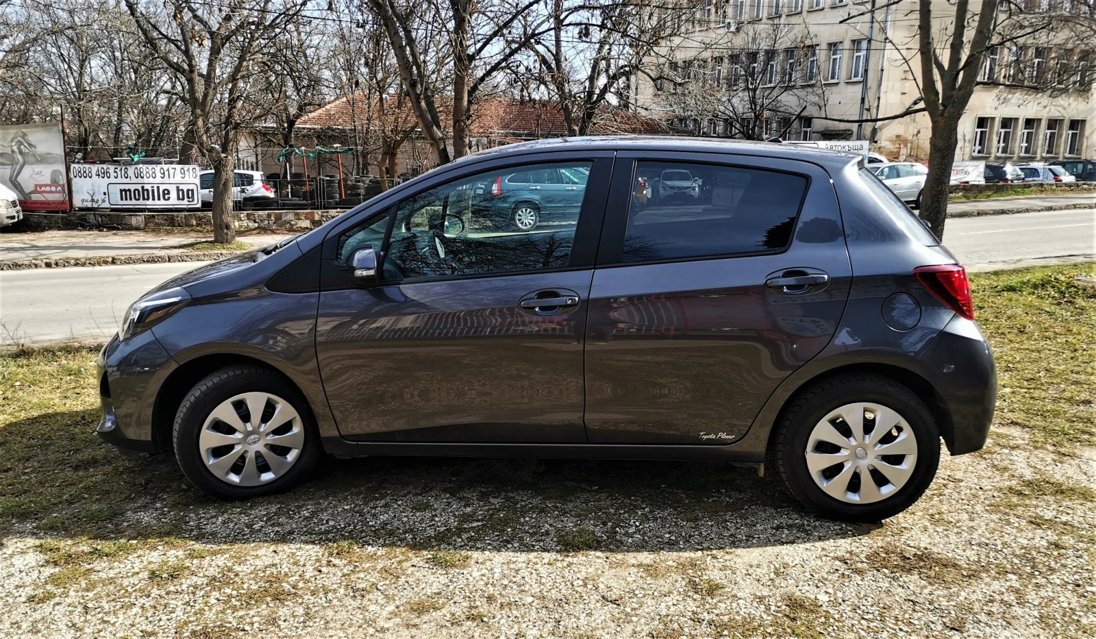 Toyota Yaris 1.0 VVTi - изображение 6