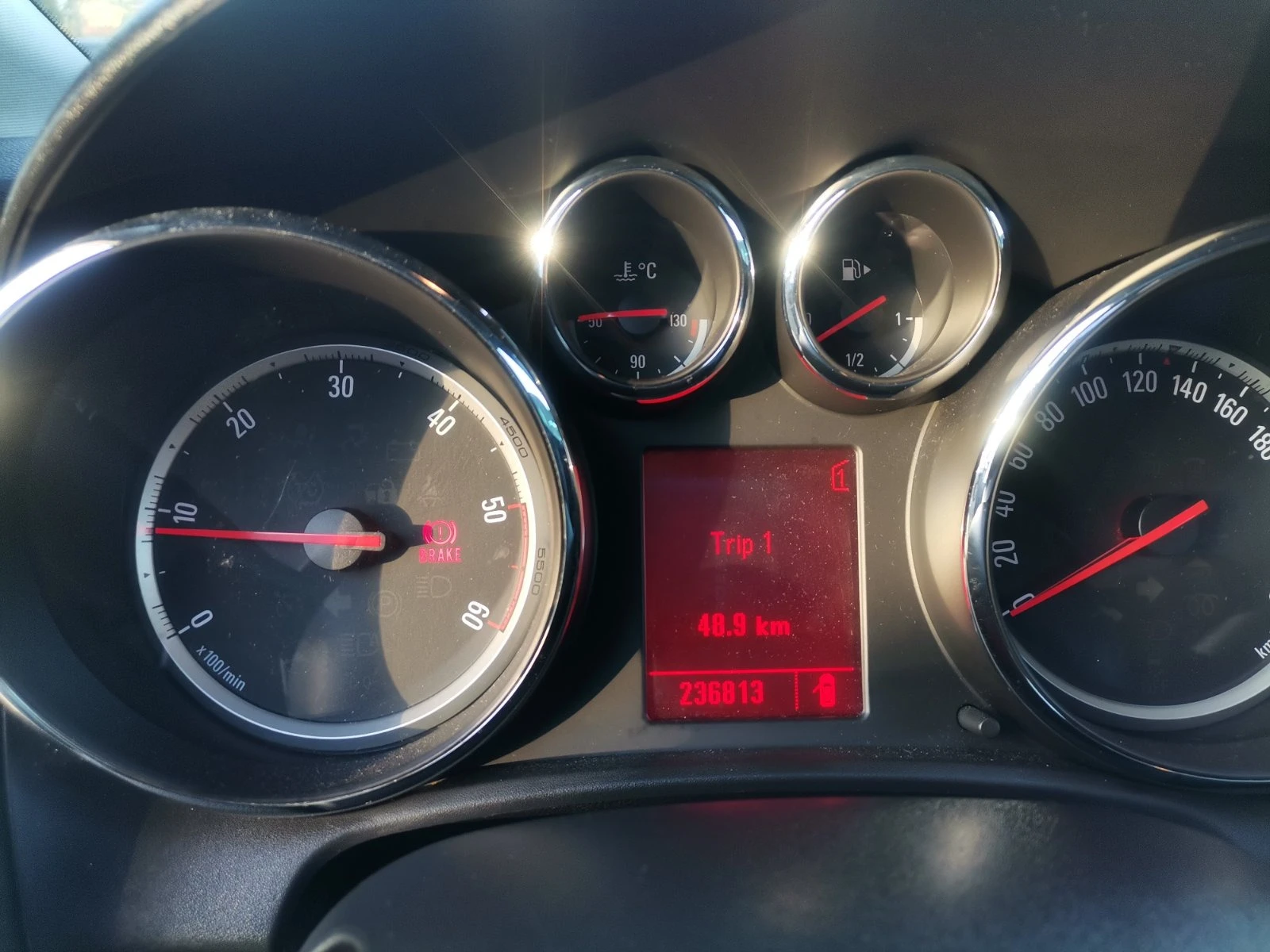 Opel Astra Sportstourer | Mobile.bg   11