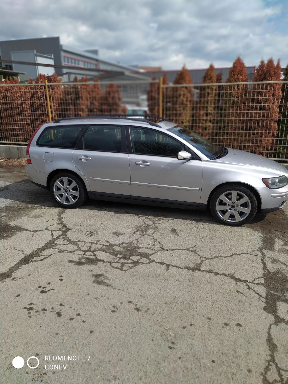 Volvo V50  - изображение 4