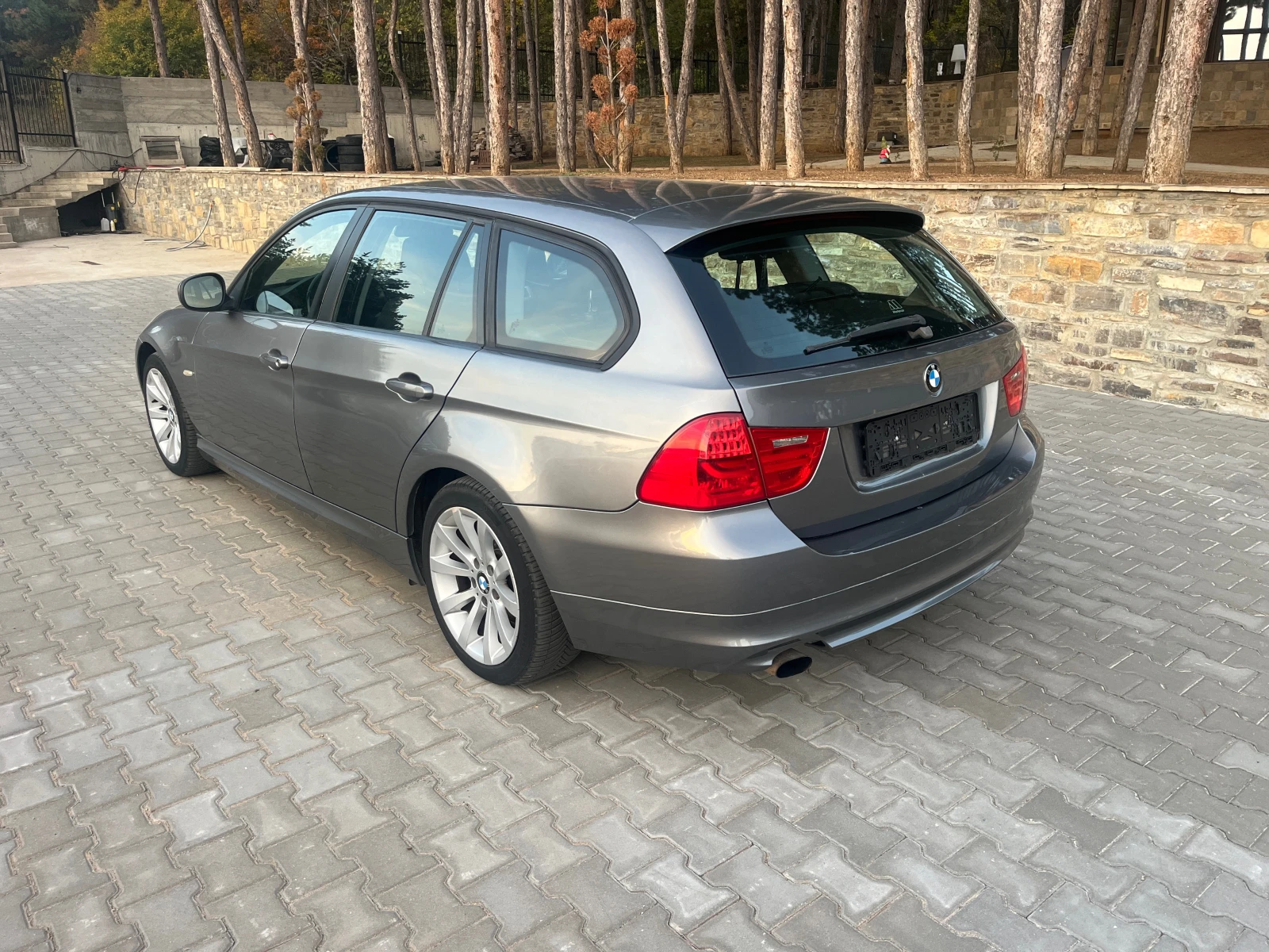 BMW 318 АВТОМАТИК-ФЕЙСЛИФТ - изображение 6