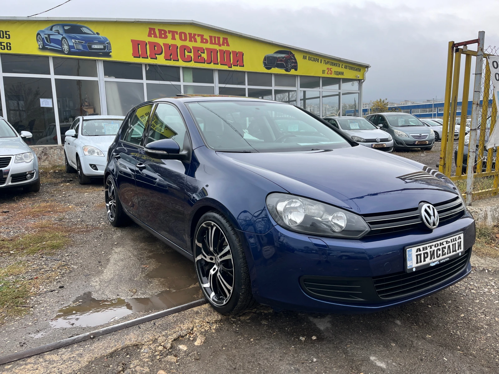 VW Golf 1.6 БЕНЗИН 102к.с - изображение 3