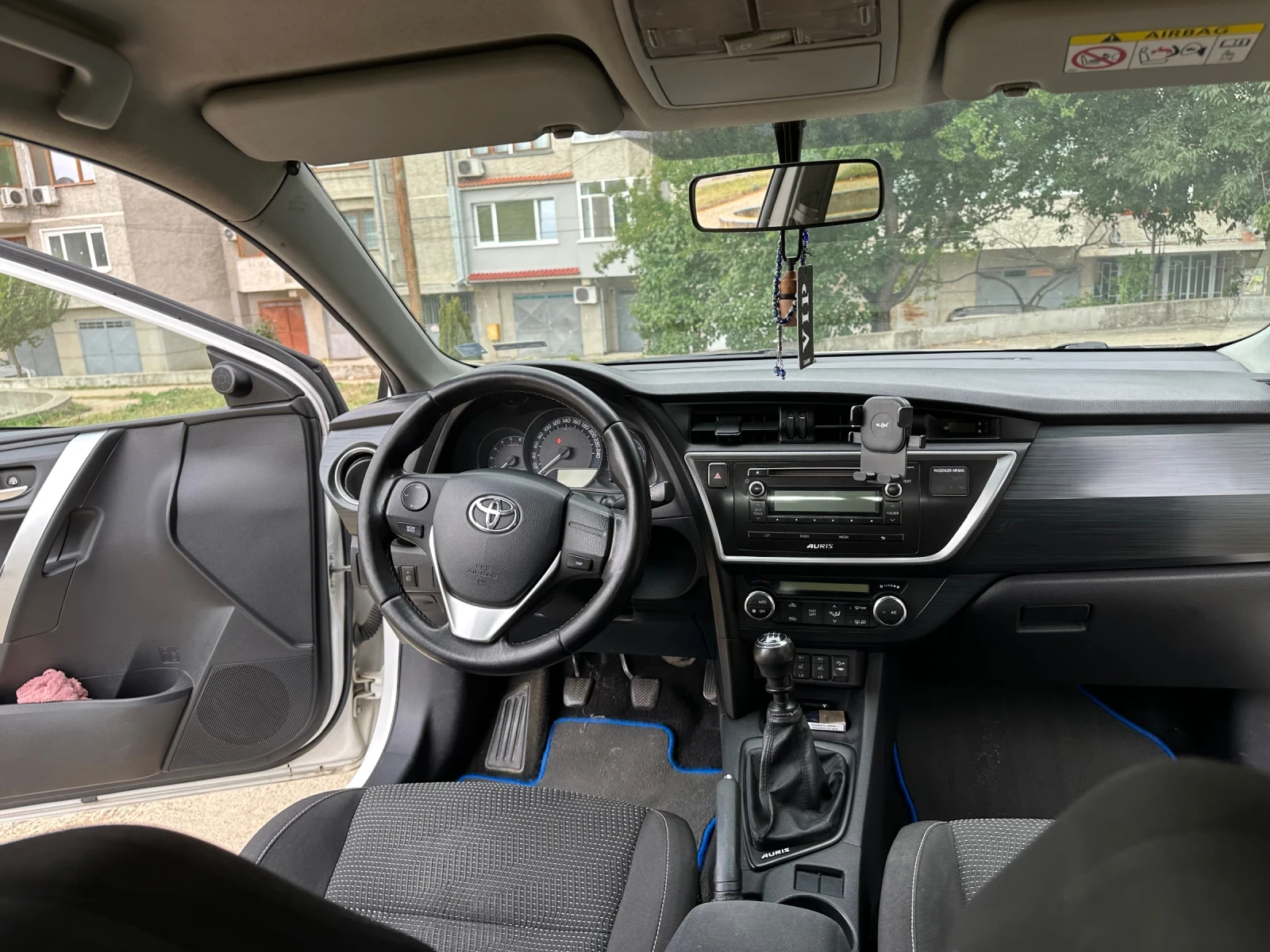 Toyota Auris 1.4 | Mobile.bg   13