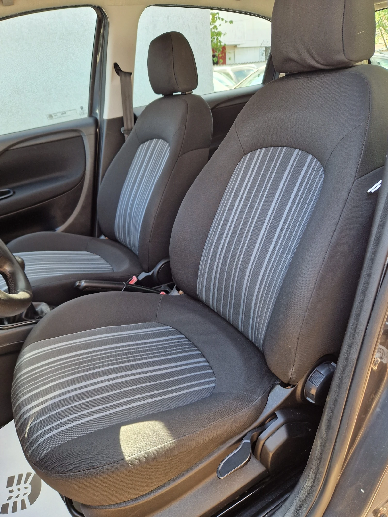 Fiat Punto EVO 1.4 Фабрична газ УНИКАТ - изображение 5