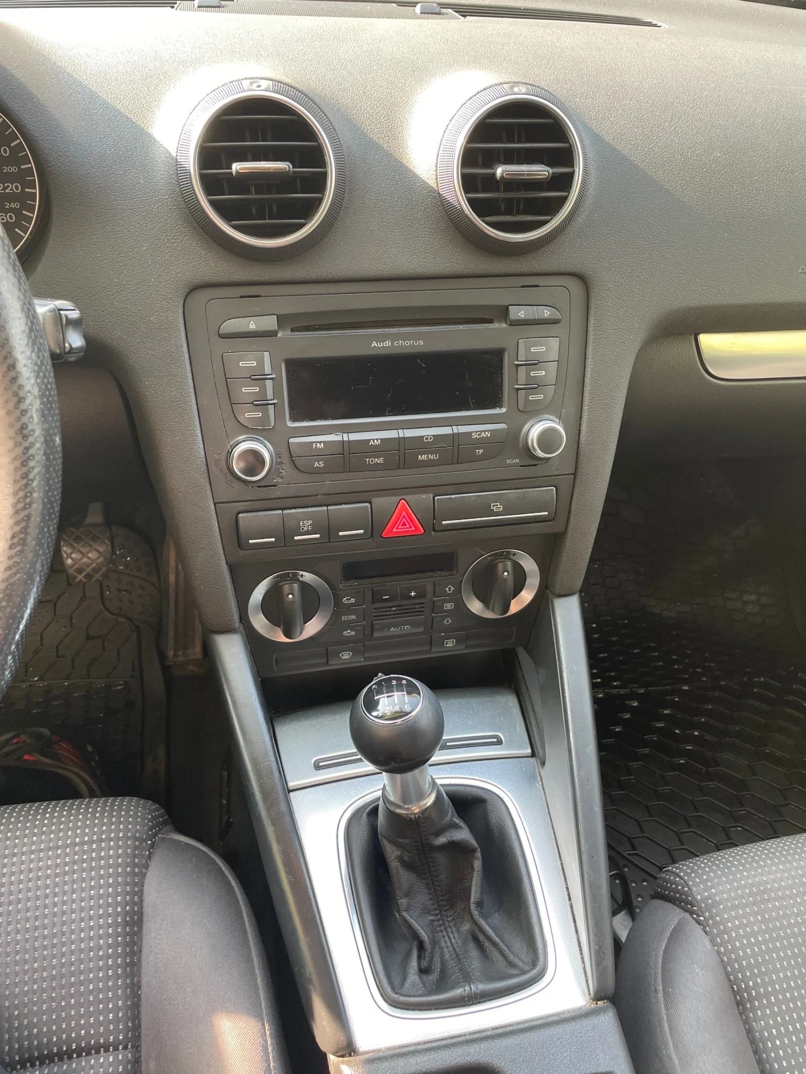 Audi A3 2.0 TDI Sportback Quattro - изображение 10