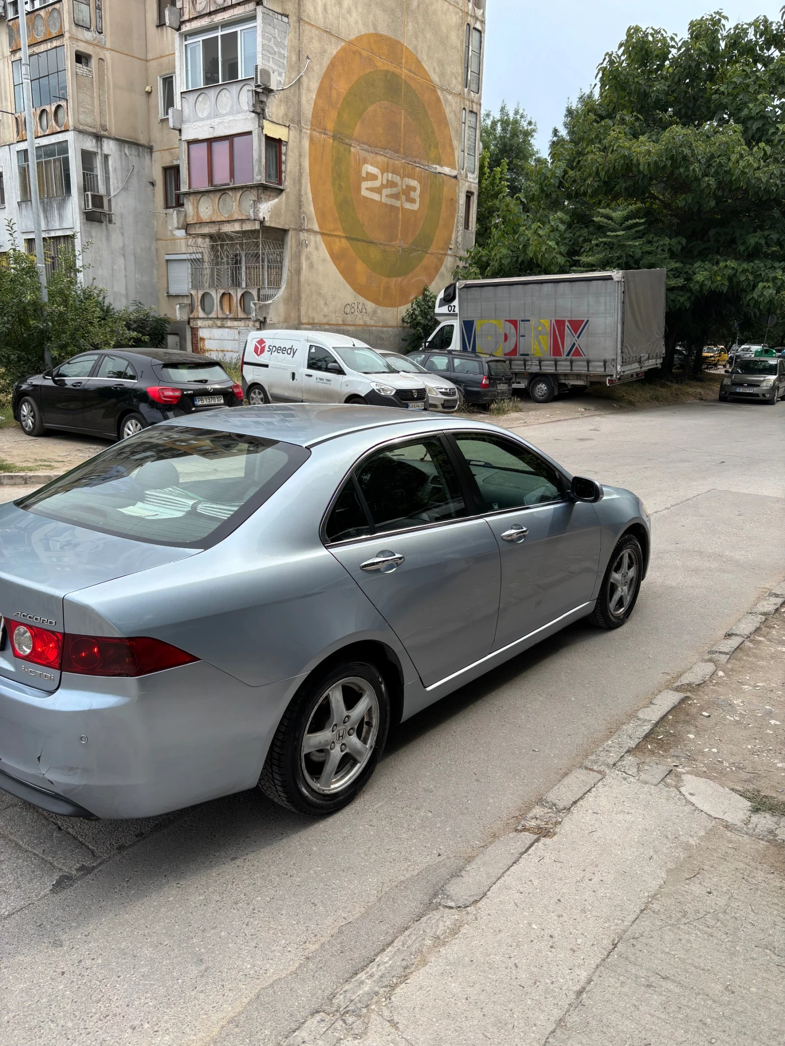 Honda Accord  - изображение 2