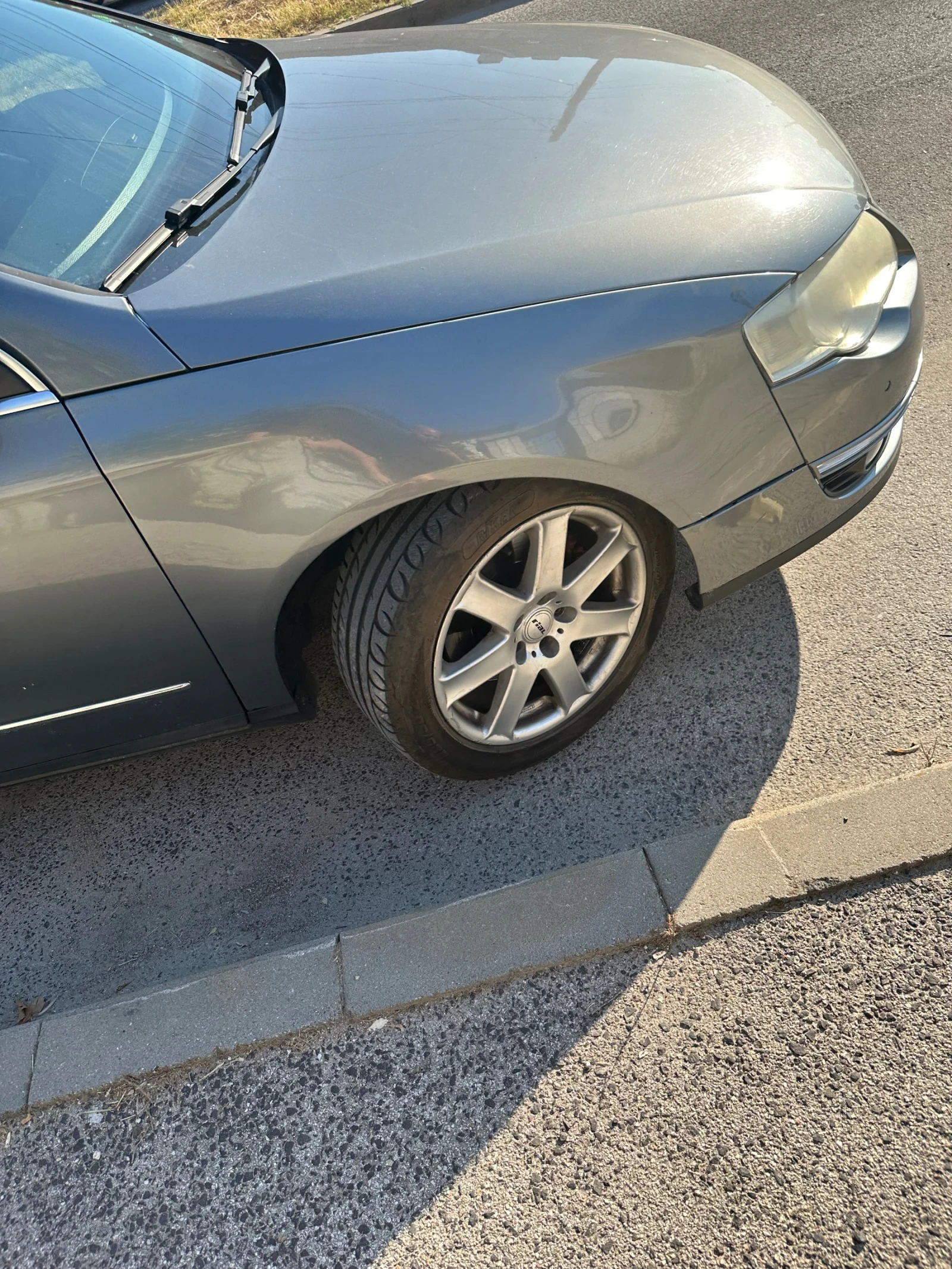 VW Passat B6 - изображение 9