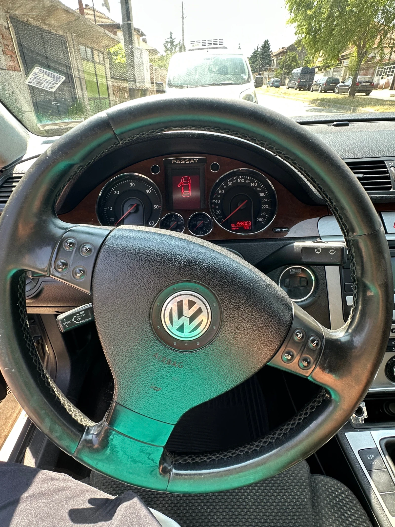 VW Passat B6 - изображение 5