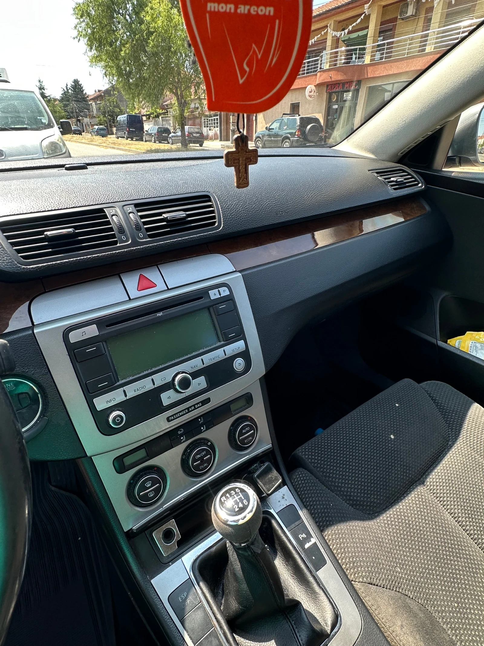 VW Passat B6 - изображение 6