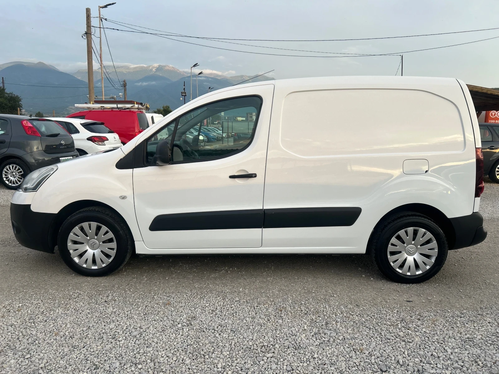Citroen Berlingo 1.6HDI 90k.c. Euro 5/B  - изображение 6