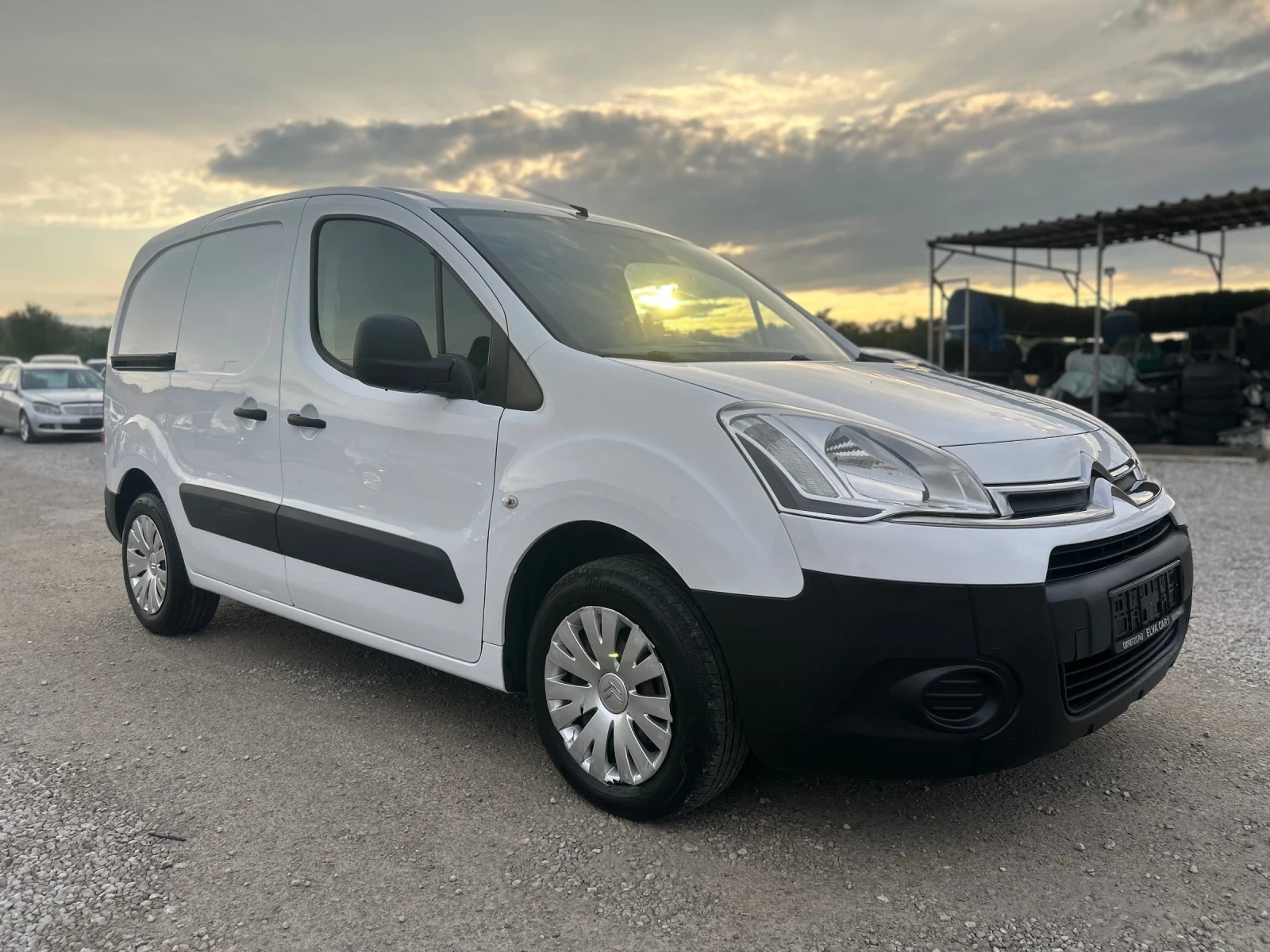 Citroen Berlingo 1.6HDI 90k.c. Euro 5/B  - изображение 2