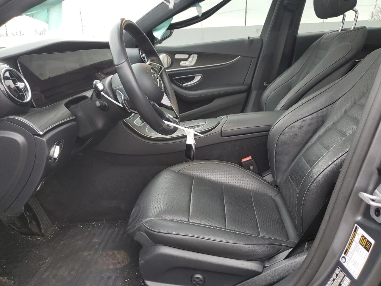 Mercedes-Benz E 350 AMG* 4MATIC* ЛИЗИНГ - изображение 8
