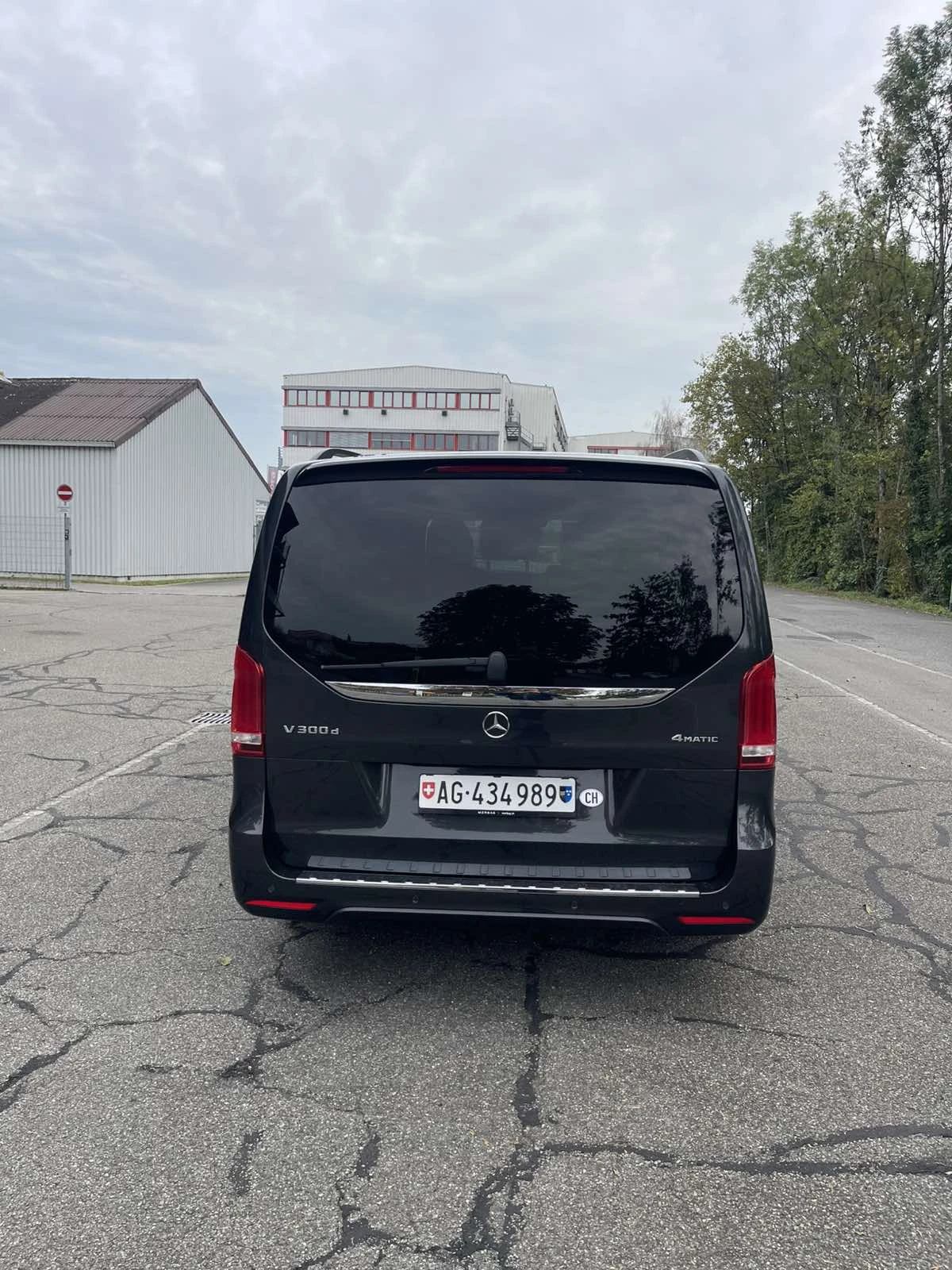 Mercedes-Benz V 300 AMG-LONG-4Matic 9G-Tronic | Mobile.bg   6