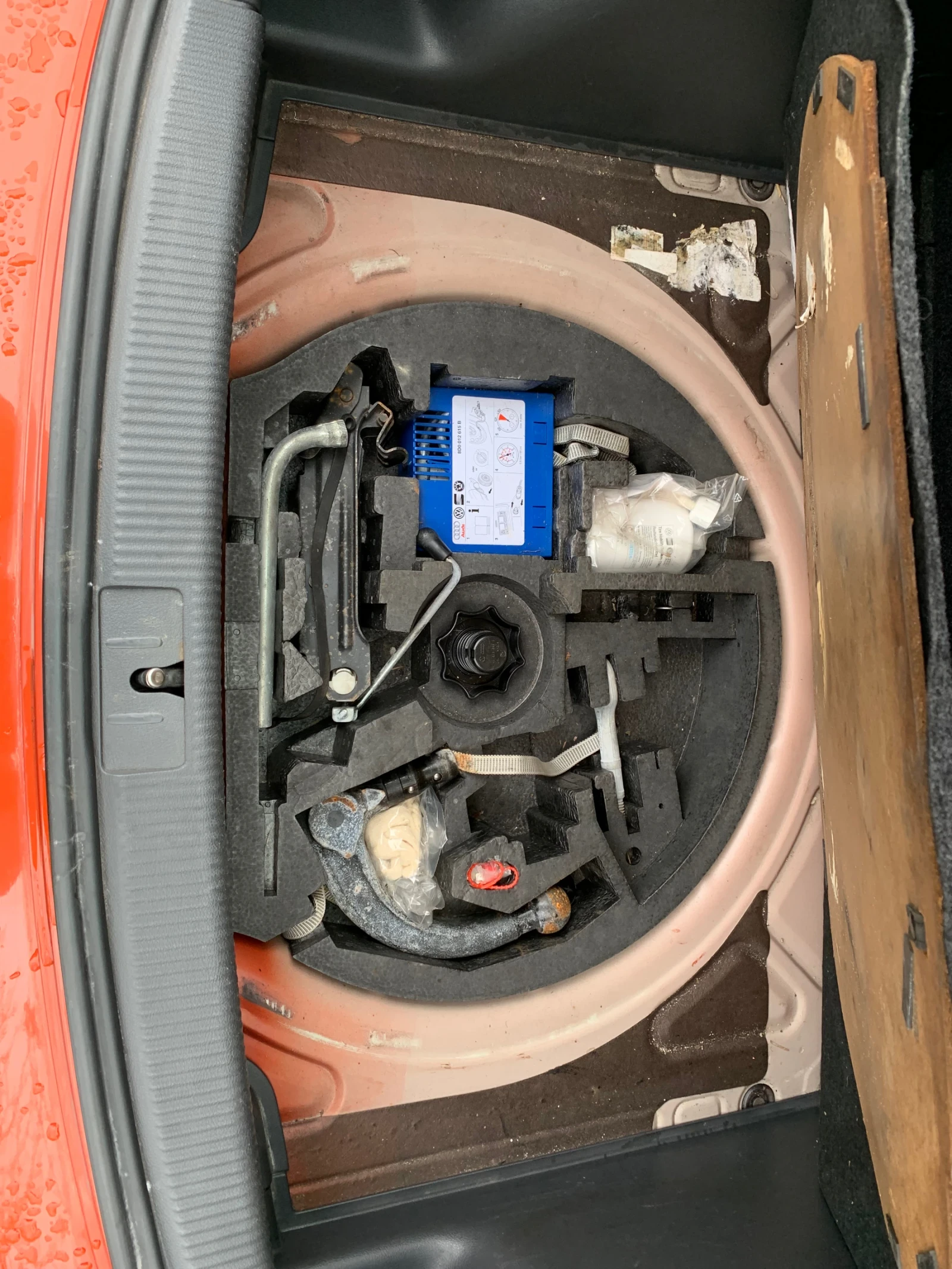 VW Golf Plus 1, 9 TDI 90 k.c. - изображение 10