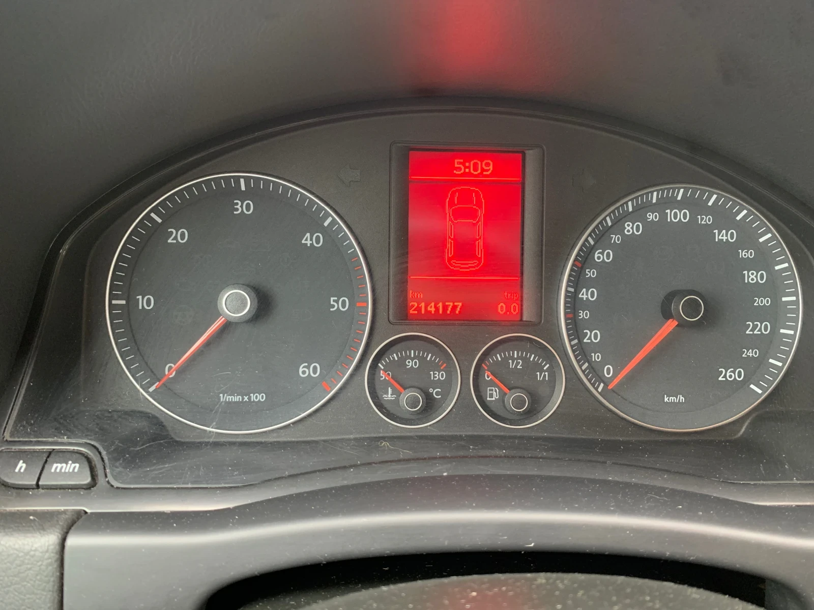 VW Golf Plus 1, 9 TDI 90 k.c. - изображение 8