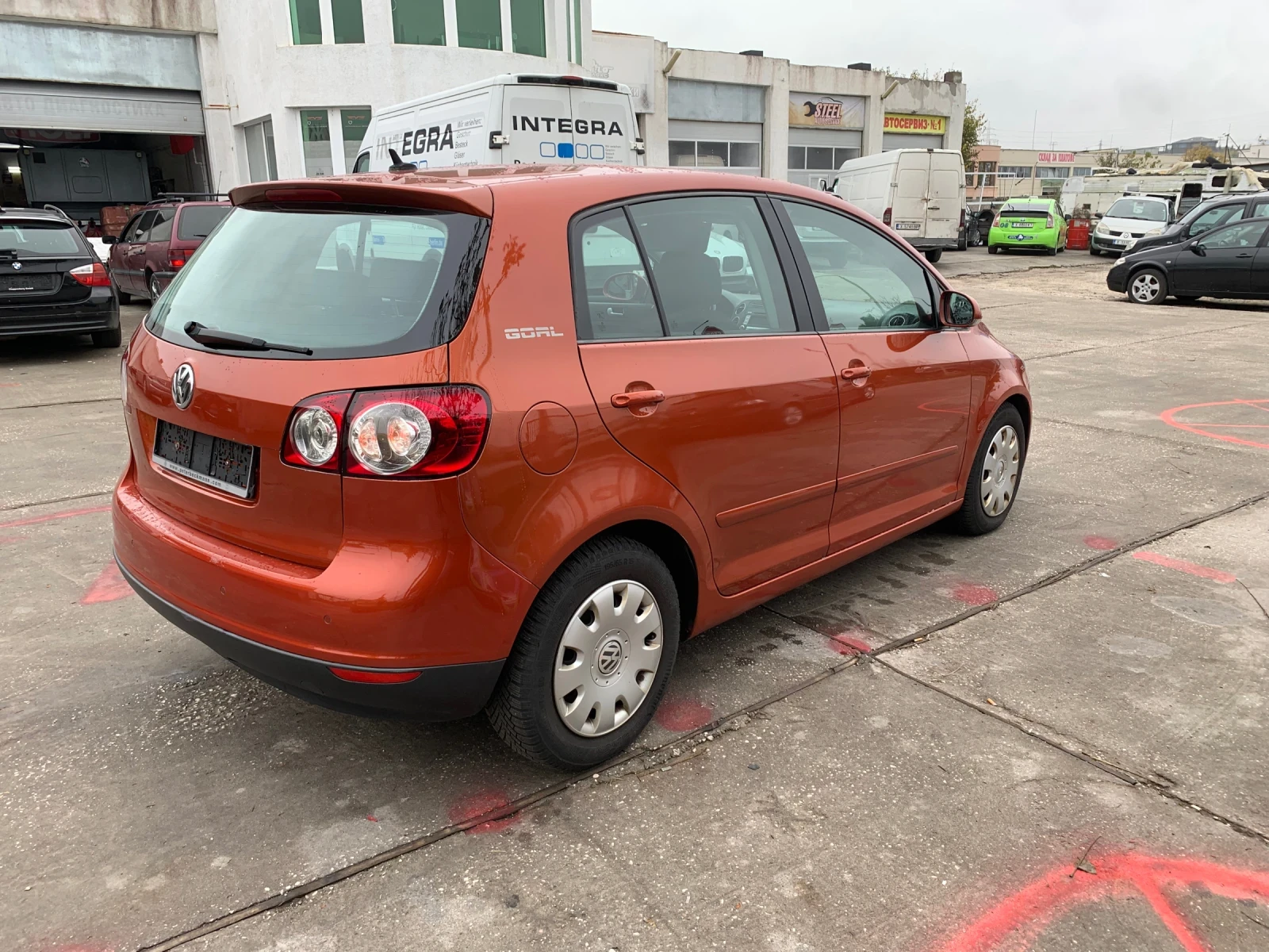 VW Golf Plus 1, 9 TDI 90 k.c. - изображение 3