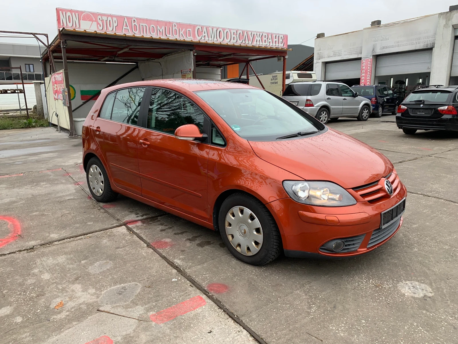 VW Golf Plus 1, 9 TDI 90 k.c. - изображение 2