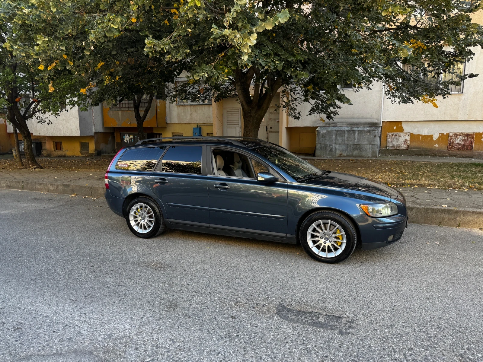 Volvo V50  - изображение 7