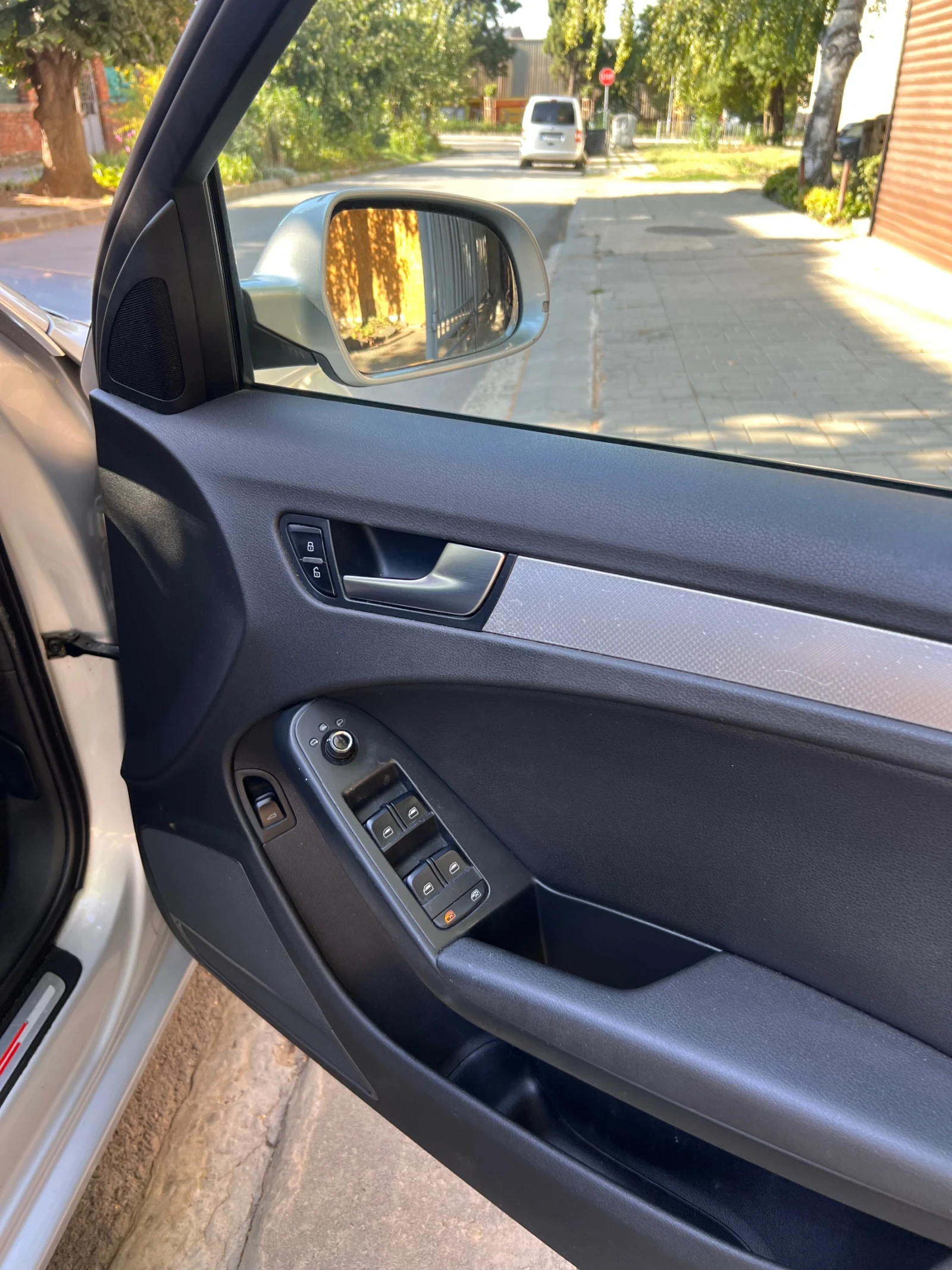 Audi A4 B8 | Mobile.bg � ����������� 10