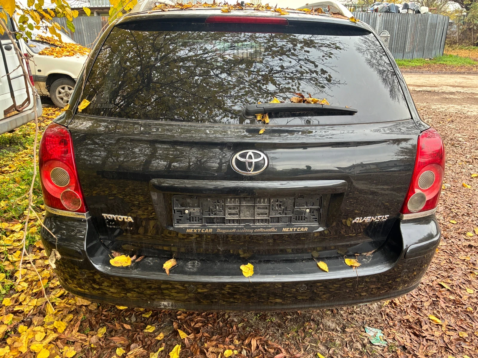 Toyota Avensis 2.4i 16V - изображение 3