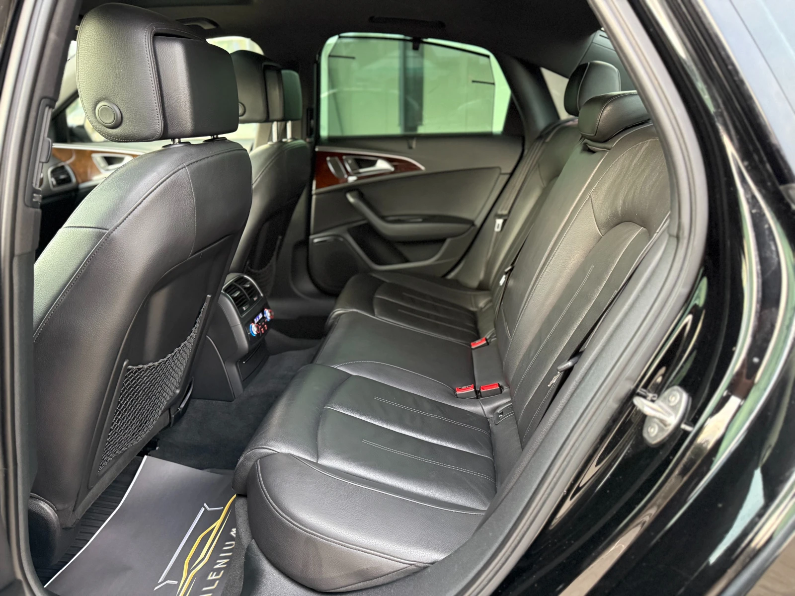 Audi A6 6 МЕСЕЦА ГАРАНЦИЯ/3.0i 340к.с. S Line Matrix - изображение 8