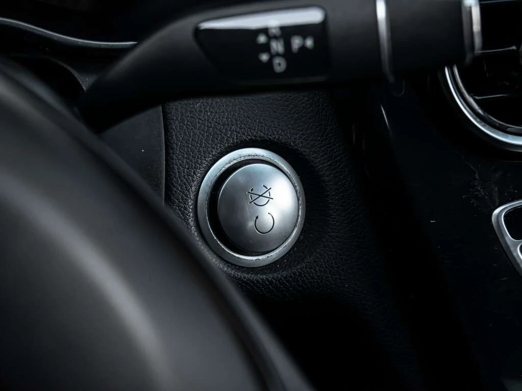 Mercedes-Benz C 300 * CARFAX * ���� �� �� | Mobile.bg � ����������� 15