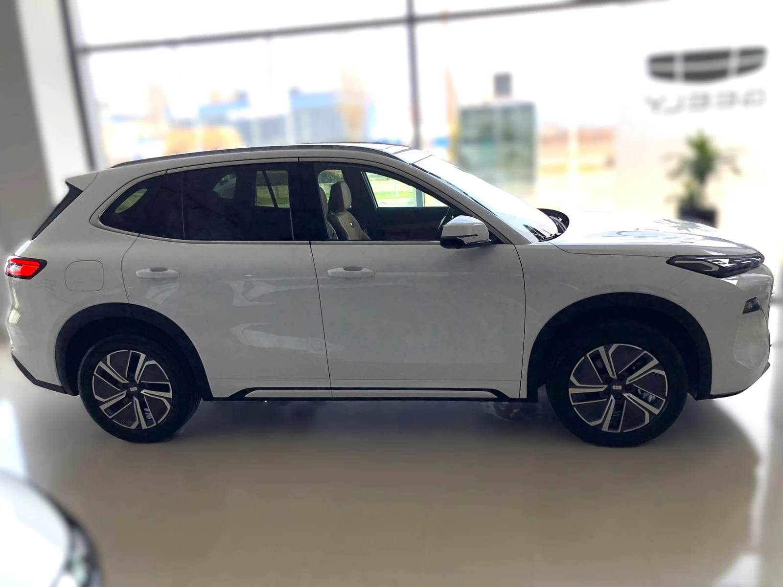 Geely Starray EM-i * ����� ����*  | Mobile.bg � ����������� 3