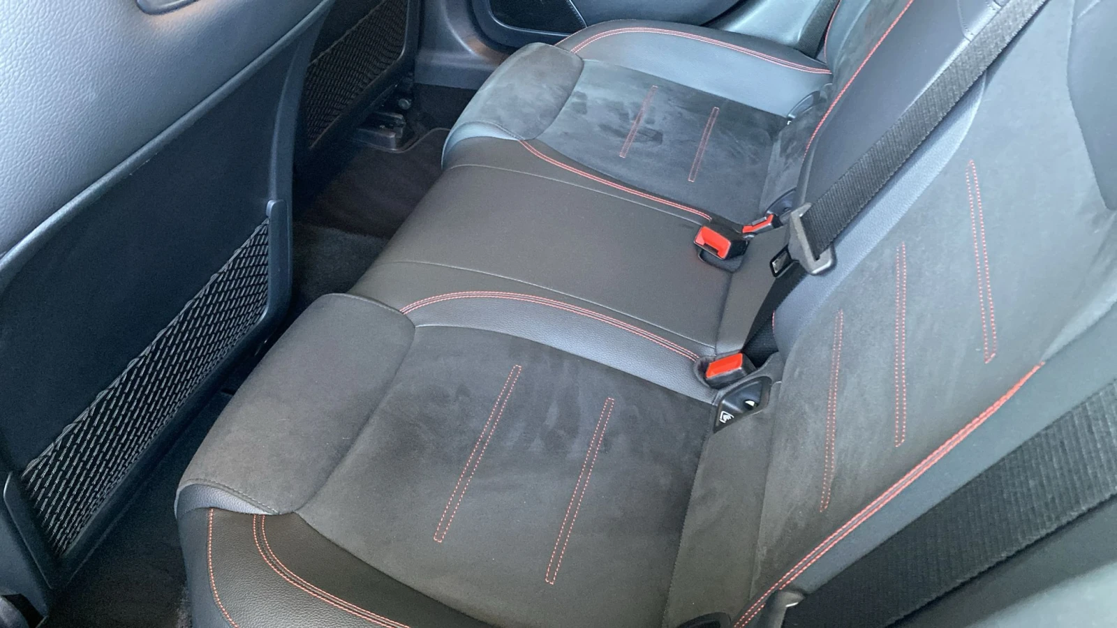 Mercedes-Benz CLA 200 AMG* Keyless* Kamera* Burmaster - изображение 5