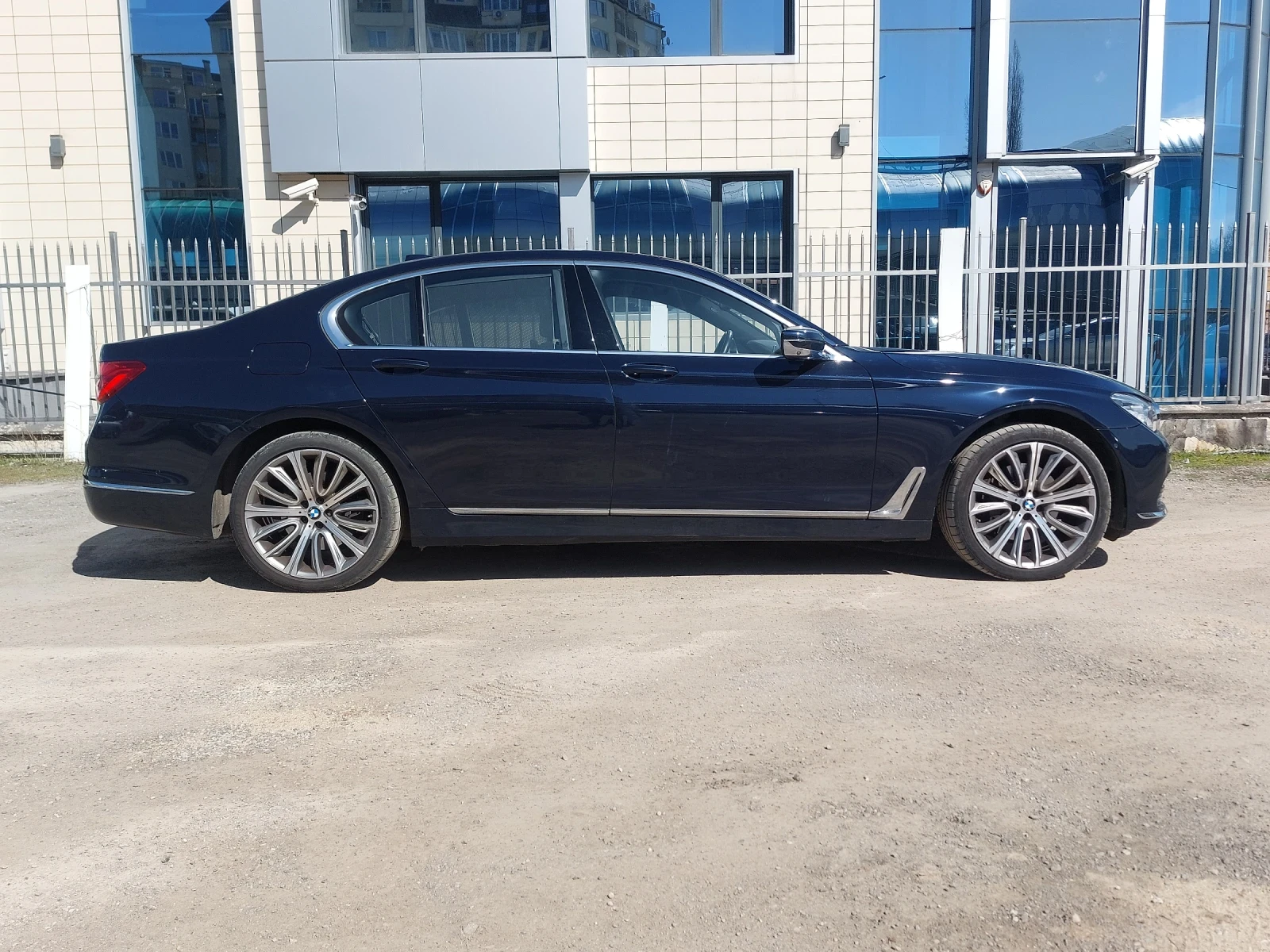 BMW 750 730xD и 750iX 2БРОЯ