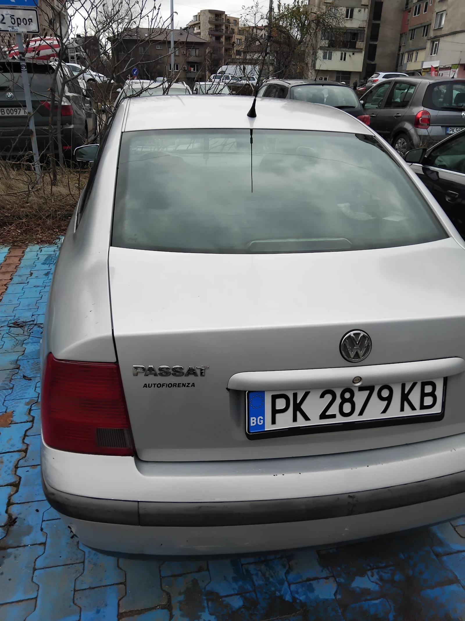 VW Passat, снимка 2 - Автомобили и джипове - 53921092