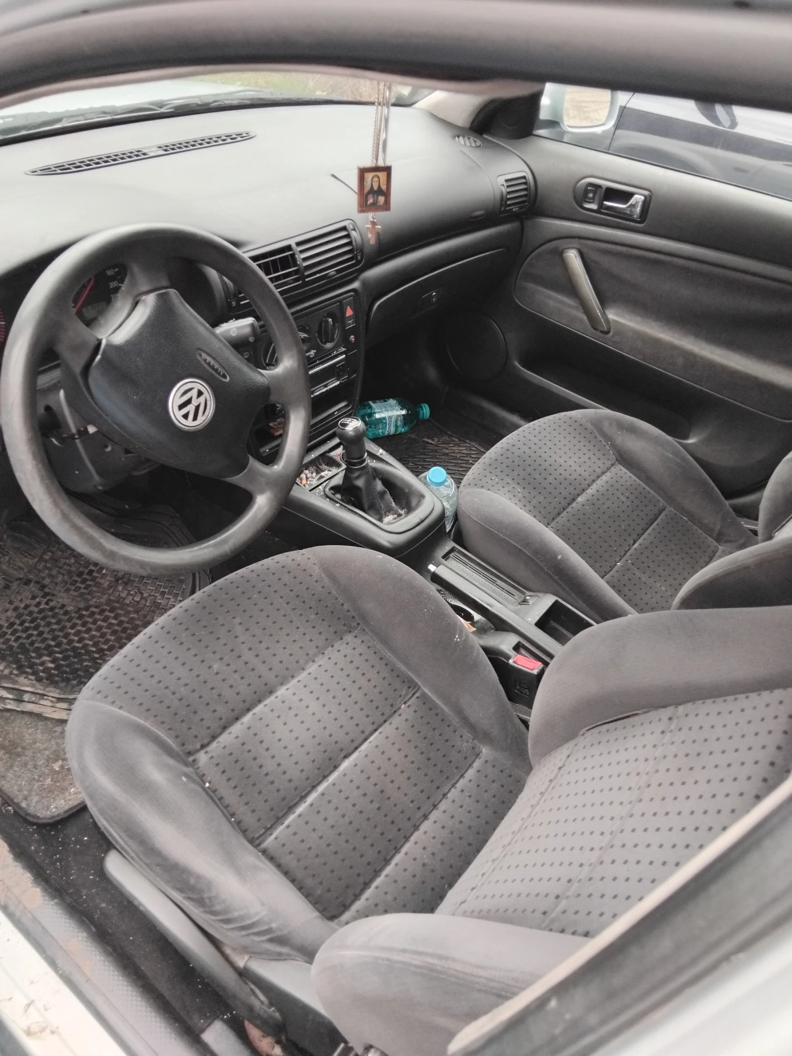 VW Passat, снимка 4 - Автомобили и джипове - 53921092