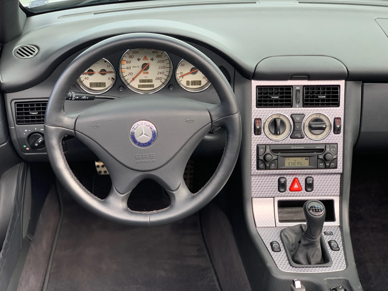 Mercedes-Benz SLK 3700КМ !!!, снимка 13 - Автомобили и джипове - 53952591