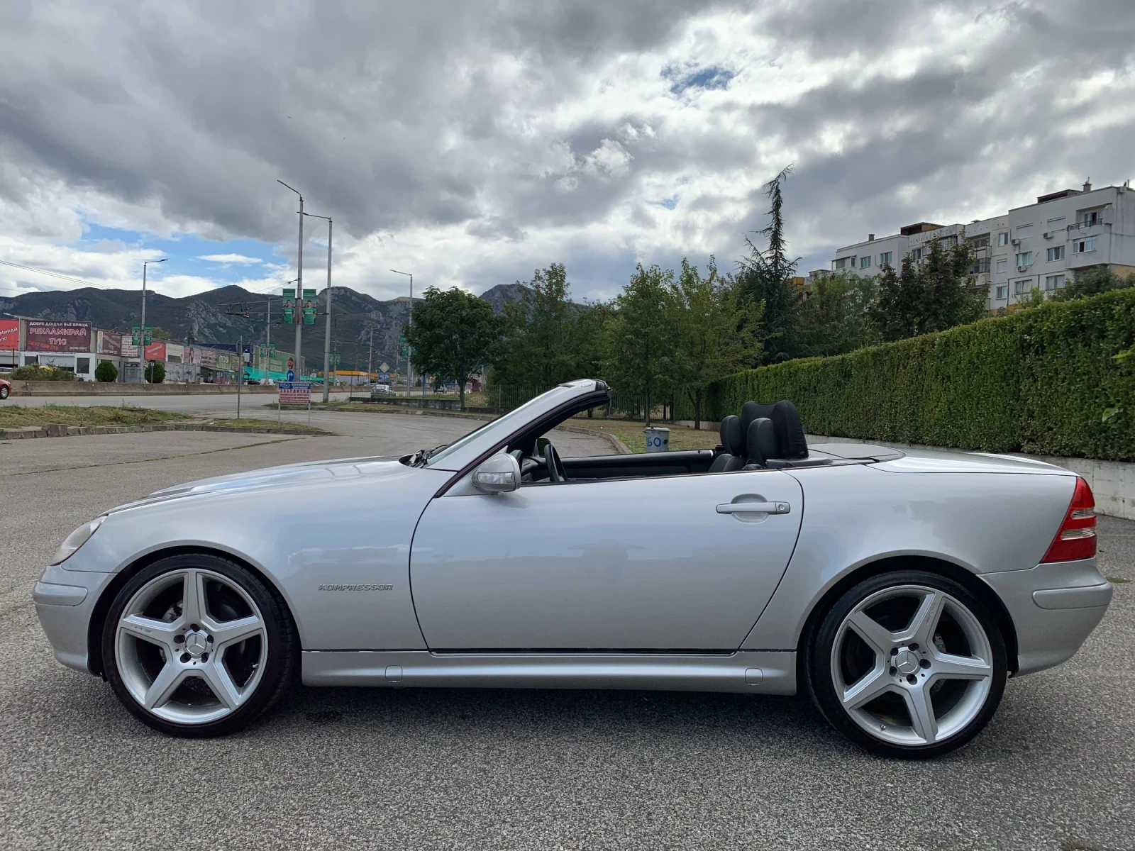 Mercedes-Benz SLK 3700КМ !!!, снимка 2 - Автомобили и джипове - 53952591