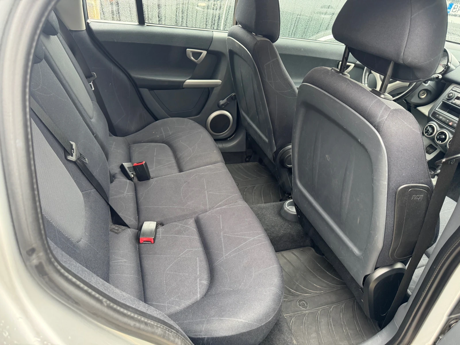 Smart Forfour 1.4i KLIMA 135000km, снимка 12 - Автомобили и джипове - 54090181