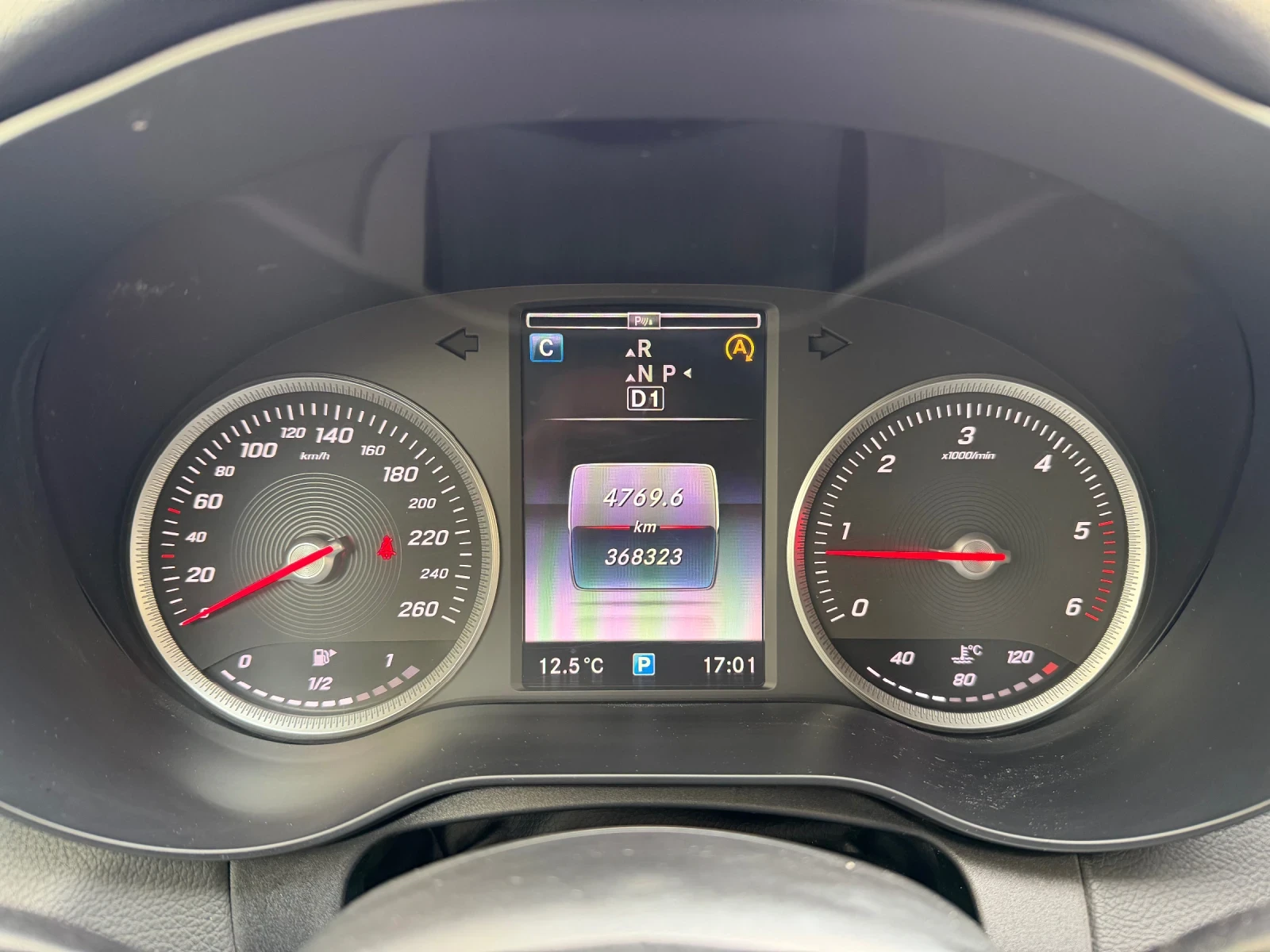 Mercedes-Benz C 220 W205, 7G-Tronic , снимка 11 - Автомобили и джипове - 54220979