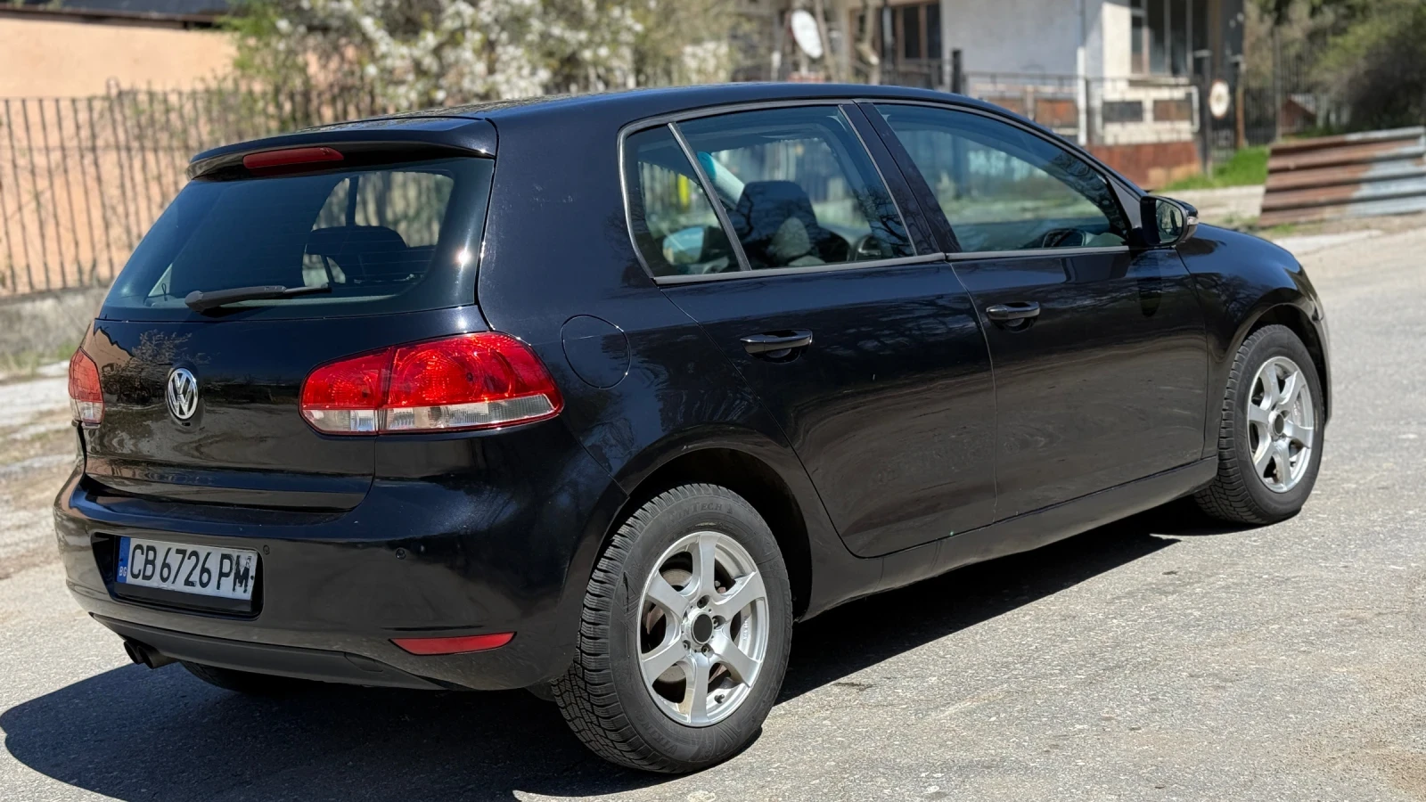 VW Golf 2.0TDI, снимка 4 - Автомобили и джипове - 54247912