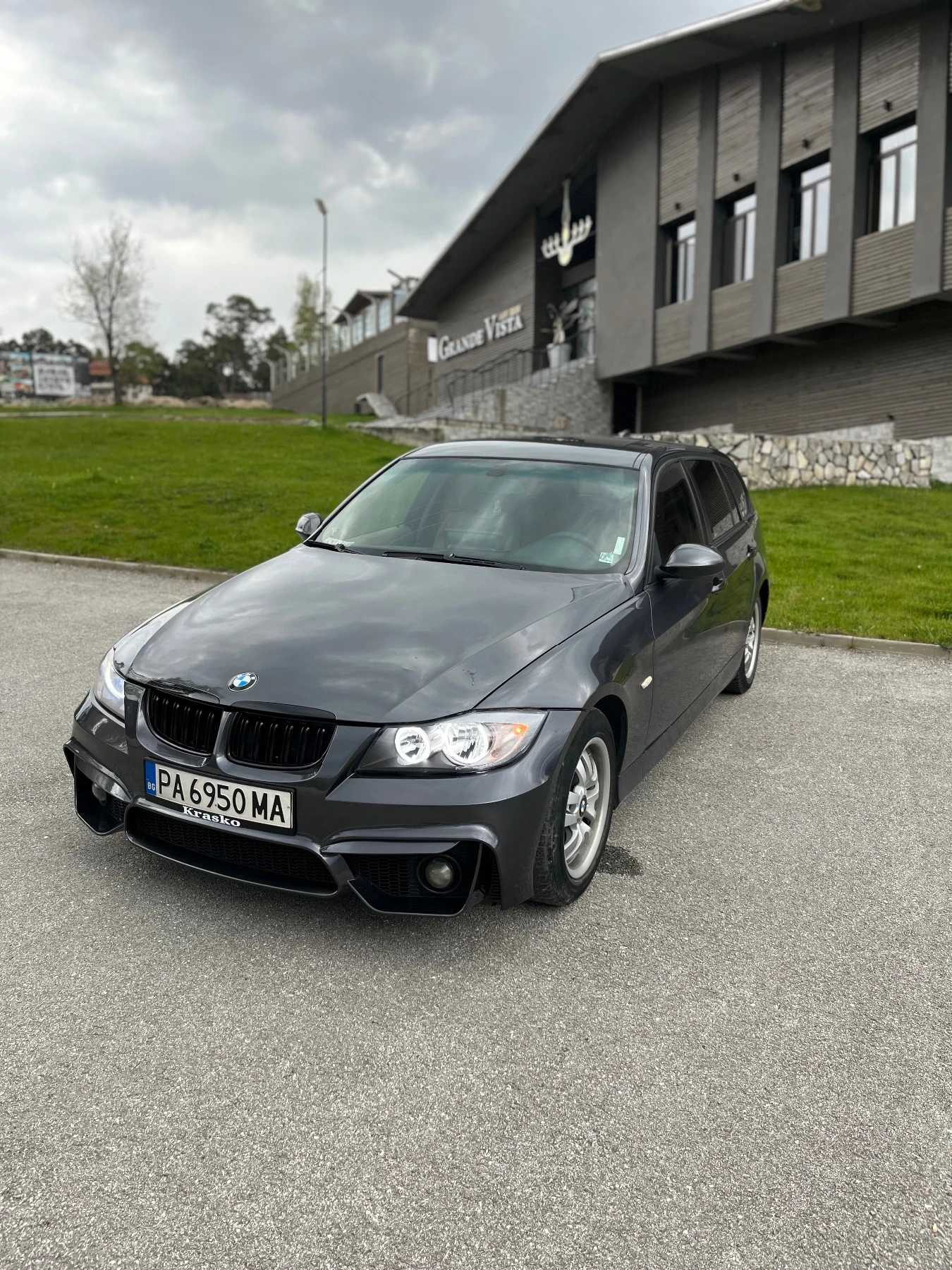 BMW 320, снимка 2 - Автомобили и джипове - 54357360