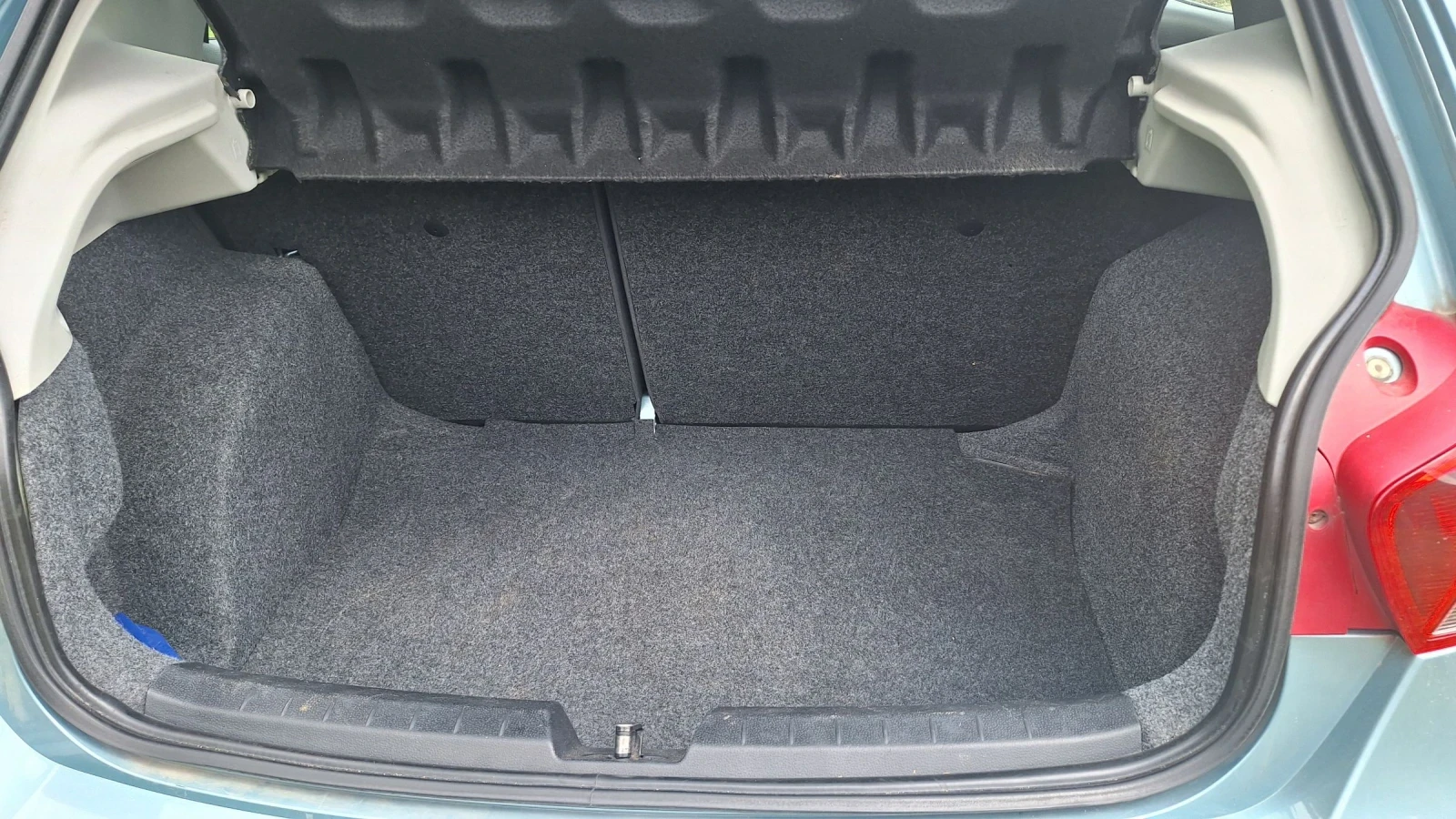 Seat Ibiza, снимка 10 - Автомобили и джипове - 54392045