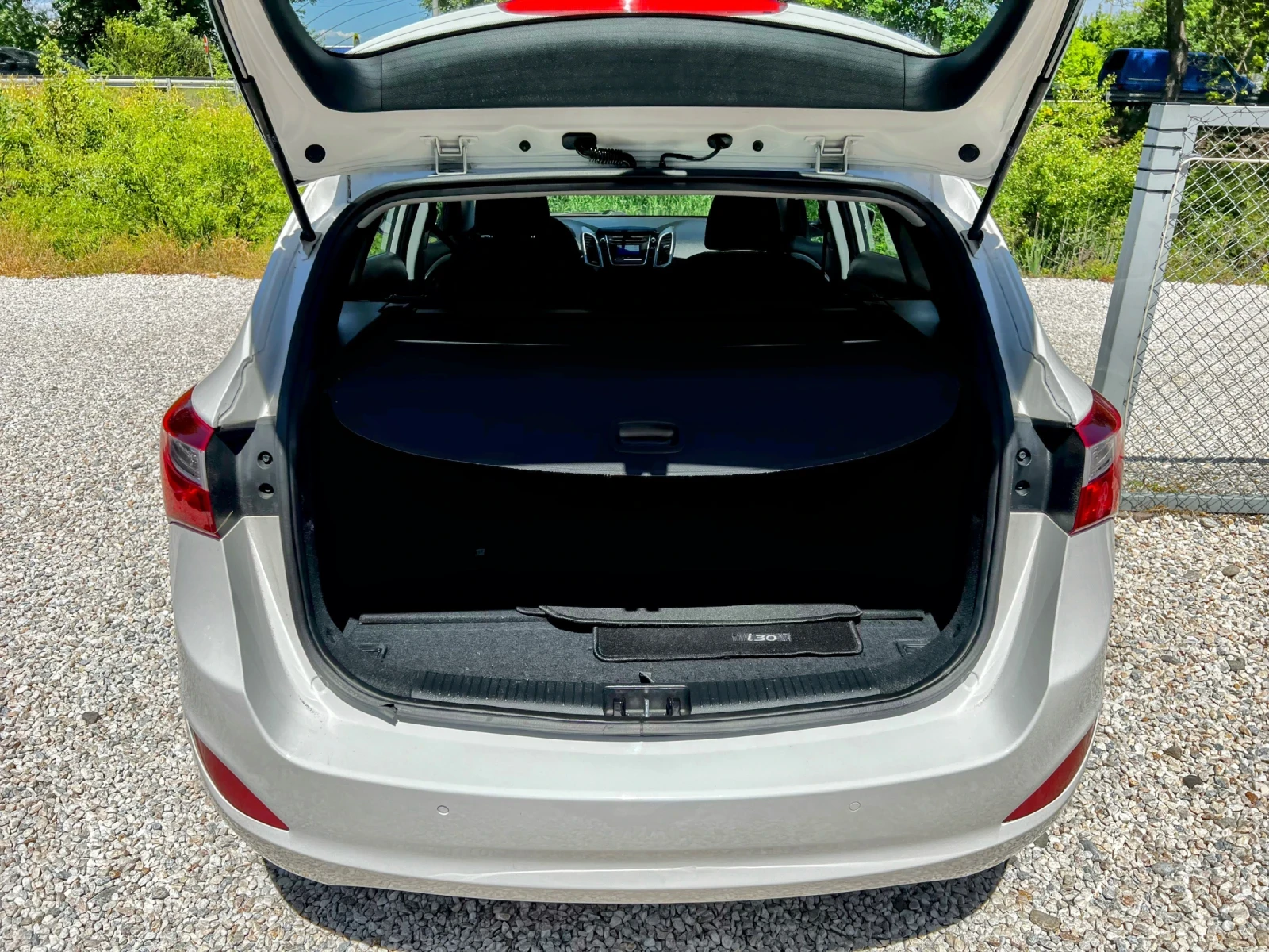 Hyundai I30 1.6 CRDI EURO-5 6-SPEED , снимка 15 - Автомобили и джипове - 54413288