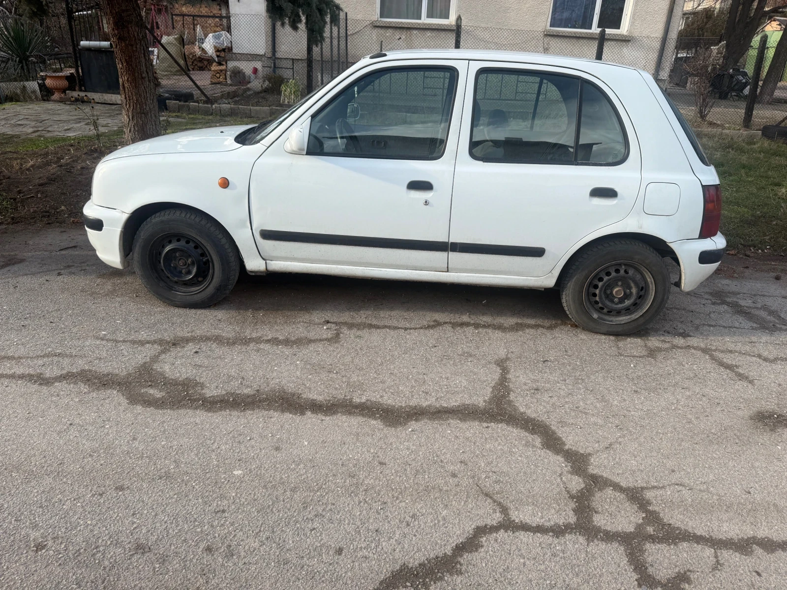 Nissan Micra K11