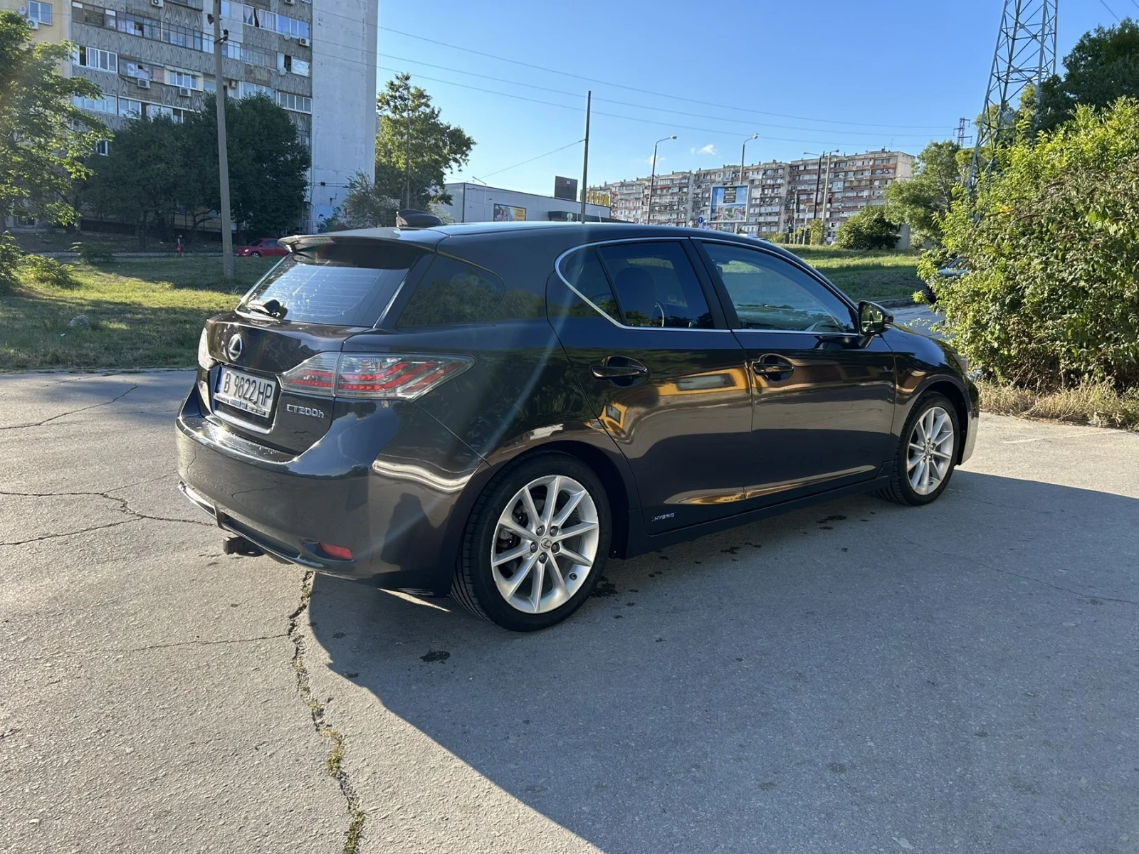 Lexus CT 200h, снимка 4 - Автомобили и джипове - 54789391