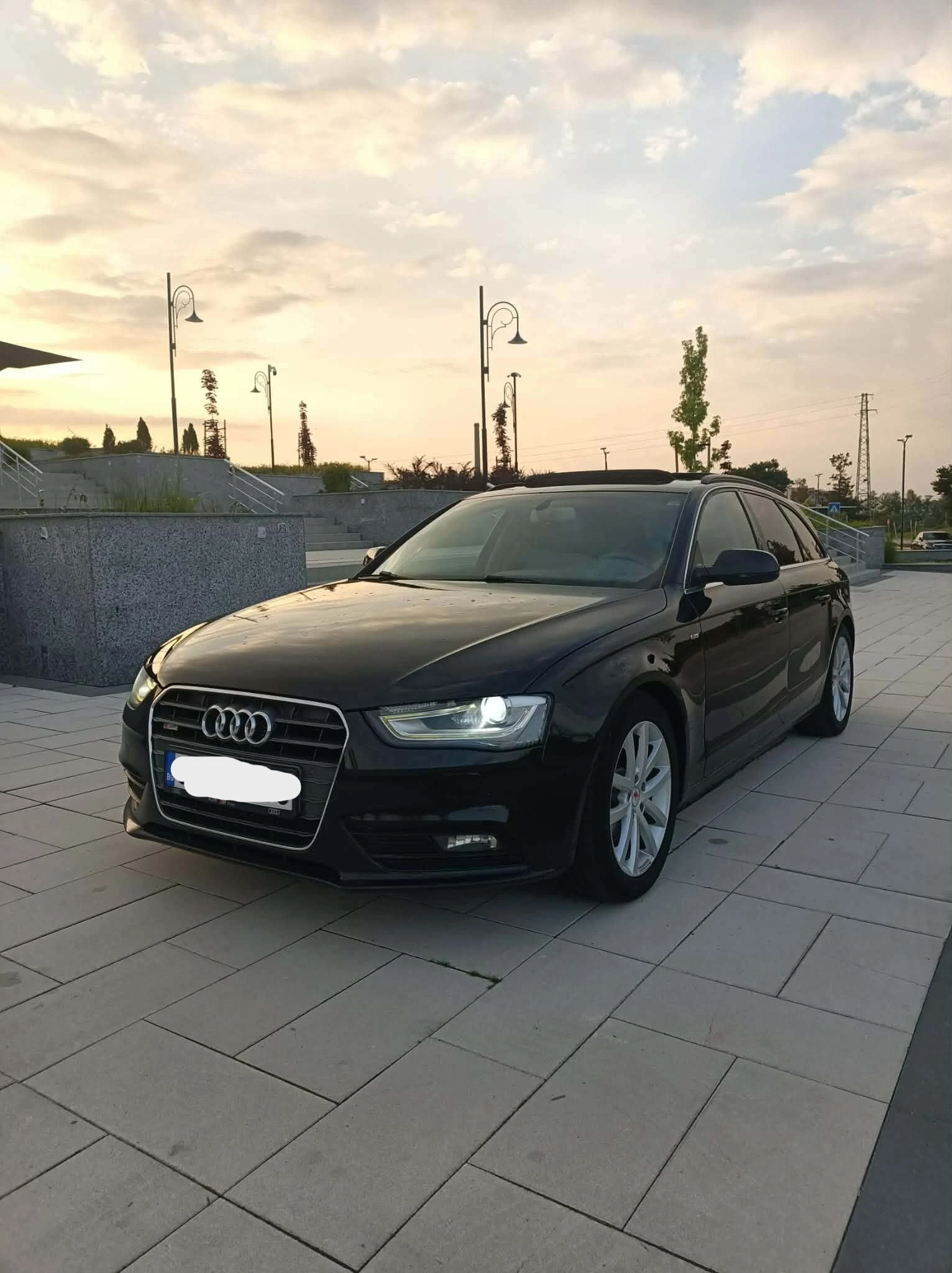 Audi A4, снимка 2 - Автомобили и джипове - 54795029