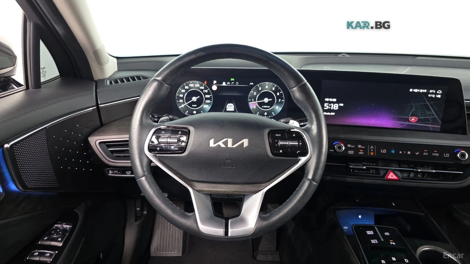 Kia K8 NOBLESSE* КОЖА* ПАНО* ПОДГРЕВ* ОБДУХВ* НАВИ, снимка 13 - Автомобили и джипове - 54855937