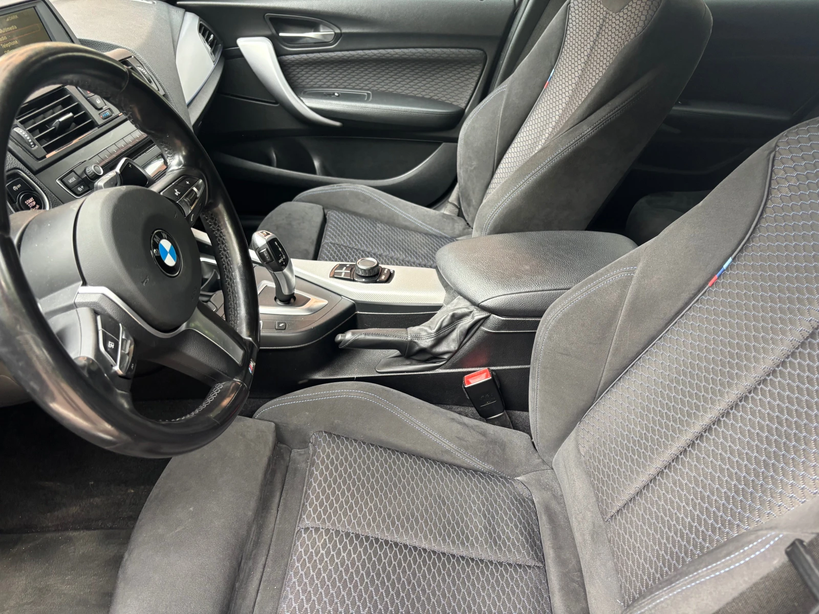 BMW 118 M sport, снимка 10 - Автомобили и джипове - 54874968
