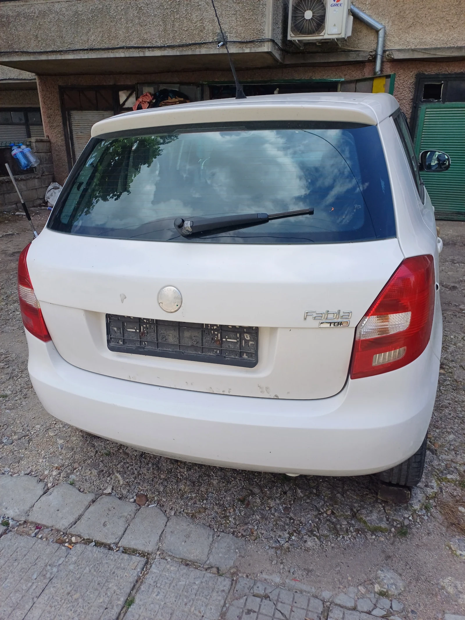 Skoda Fabia 1.4. 80кс, снимка 5 - Автомобили и джипове - 55111722
