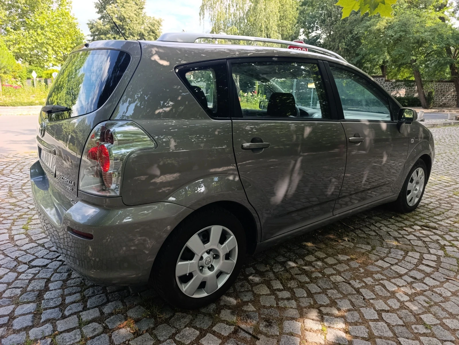 Toyota Corolla verso 2.2 | Mobile.bg � ����������� 5