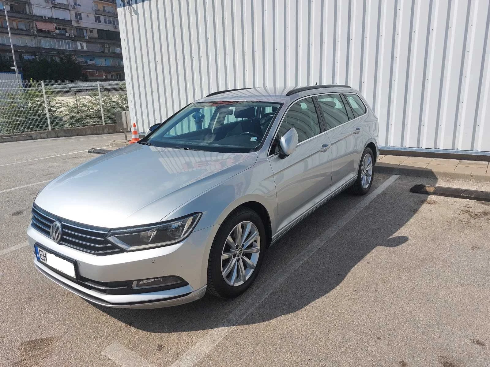 VW Passat, снимка 2 - Автомобили и джипове - 55413664