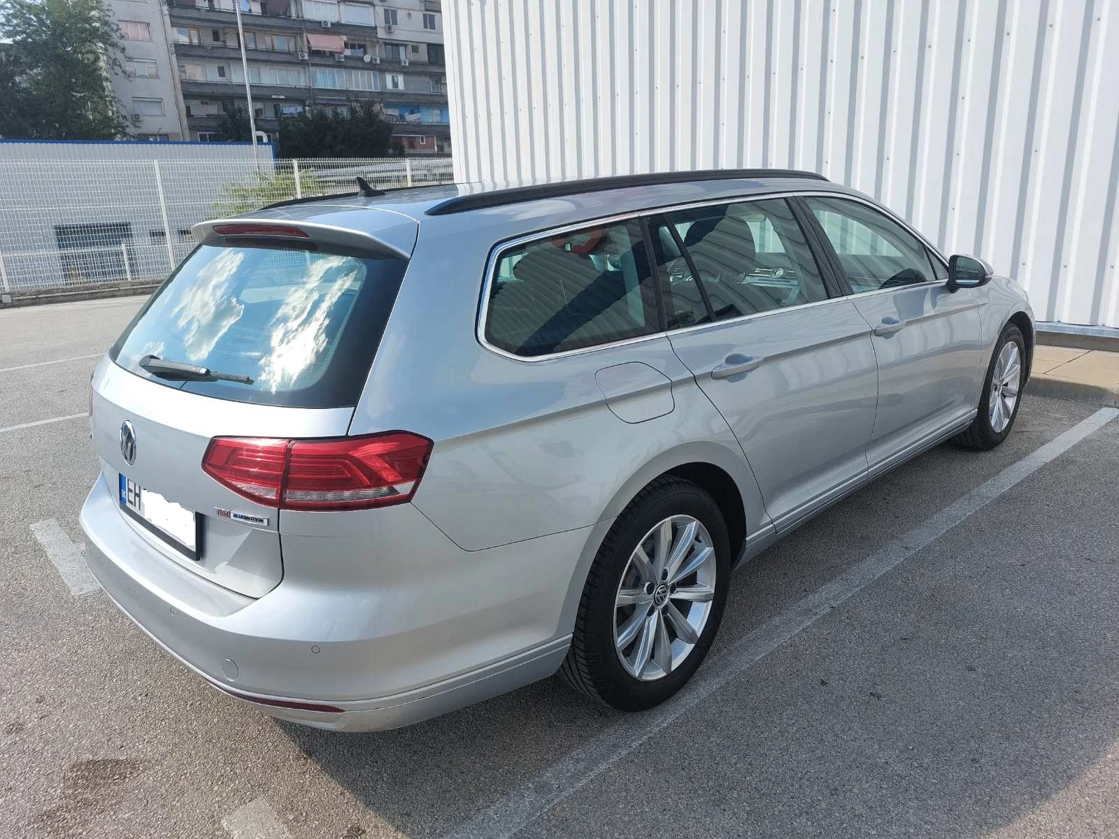 VW Passat, снимка 6 - Автомобили и джипове - 55413664