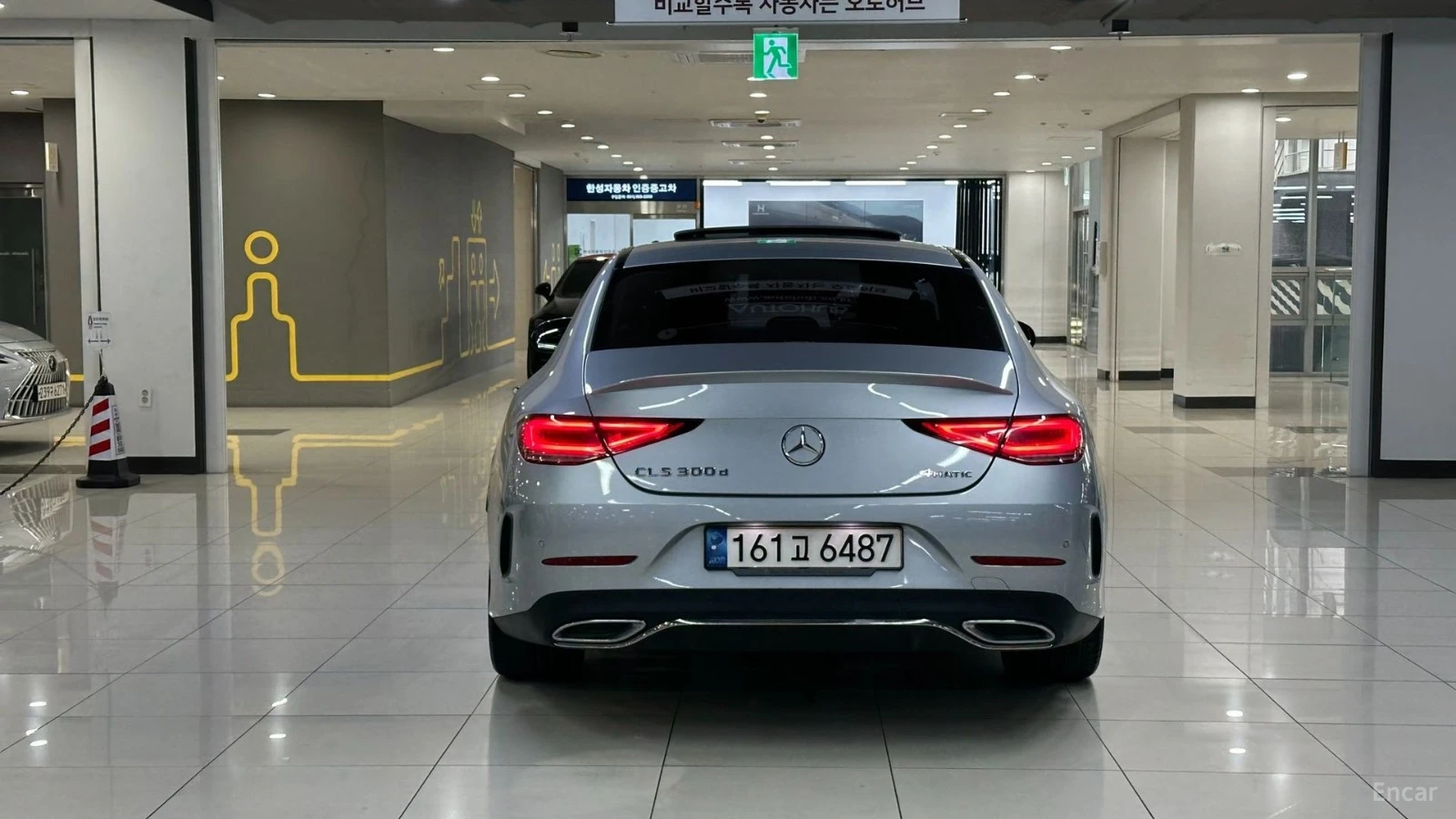 Mercedes-Benz CLS 300d 4MATIC* HUD* ECS* КОЖА* НАВИ* ПАНО, снимка 3 - Автомобили и джипове - 55504948