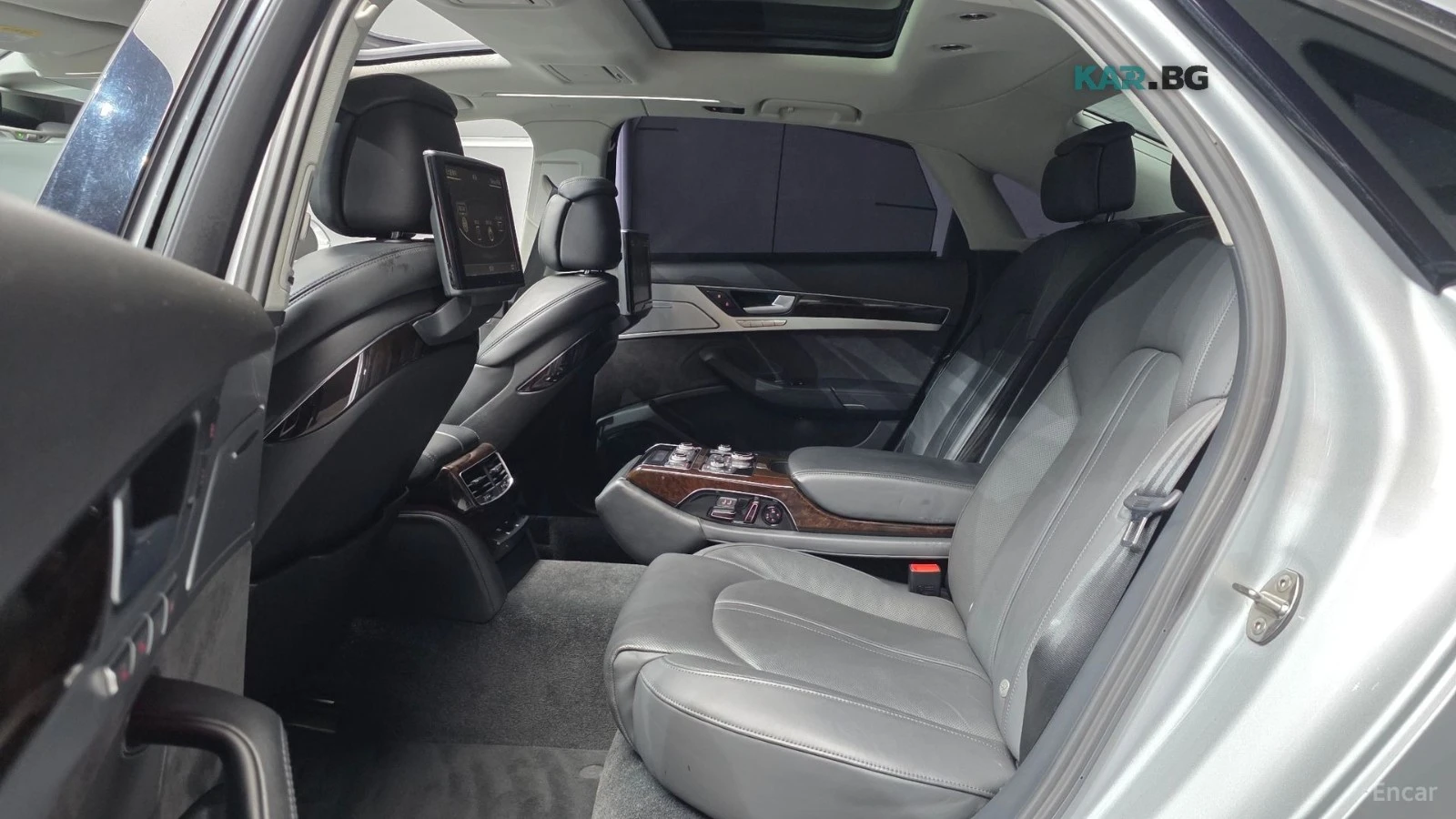 Audi A8 4.2 TDI LWB* QUATRRO* PANO* ПОДГР.* ОБДУХВ* НАВИ* , снимка 12 - Автомобили и джипове - 55892354